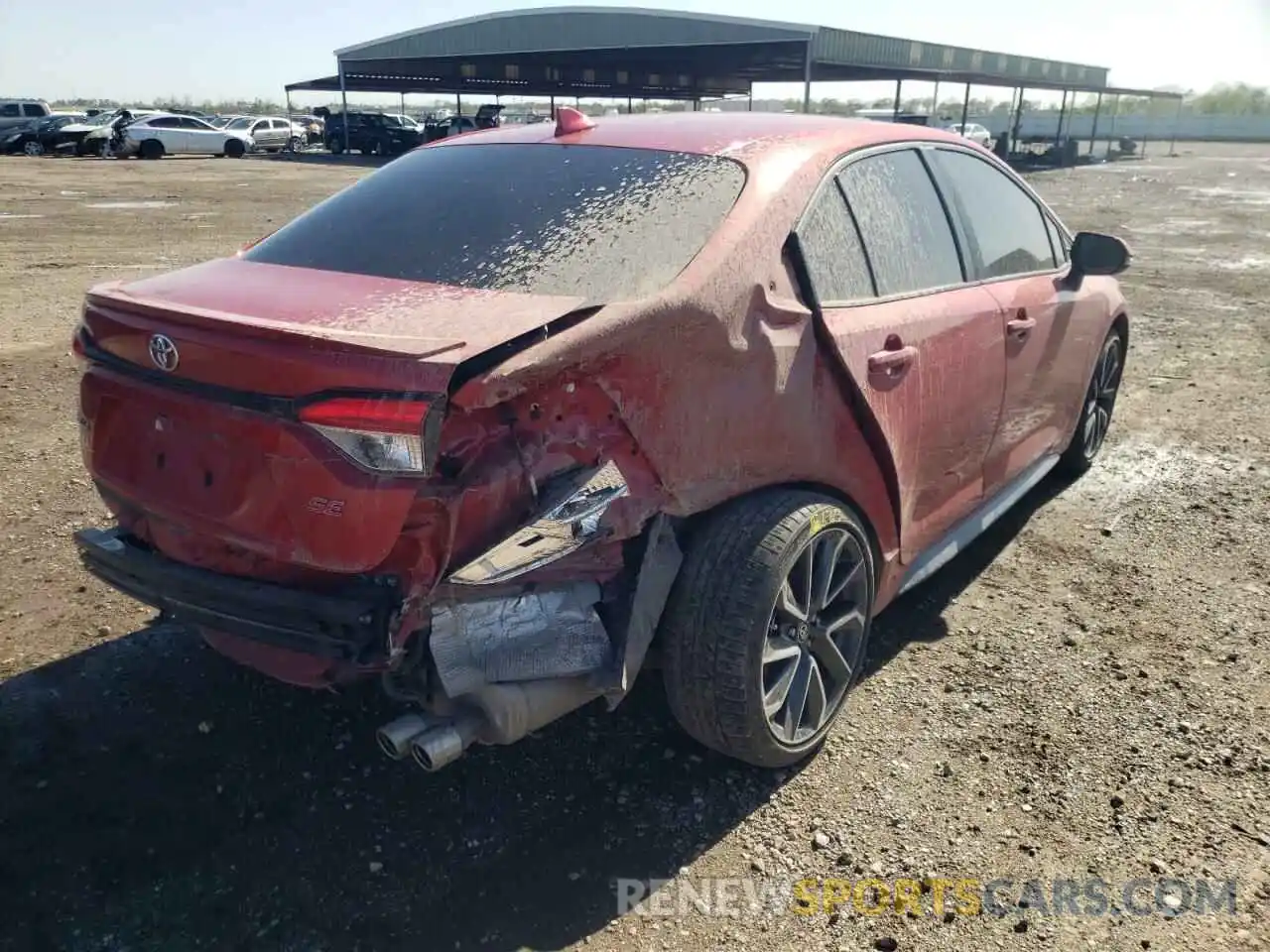 4 Photograph of a damaged car 5YFS4MCE0MP066331 TOYOTA COROLLA 2021