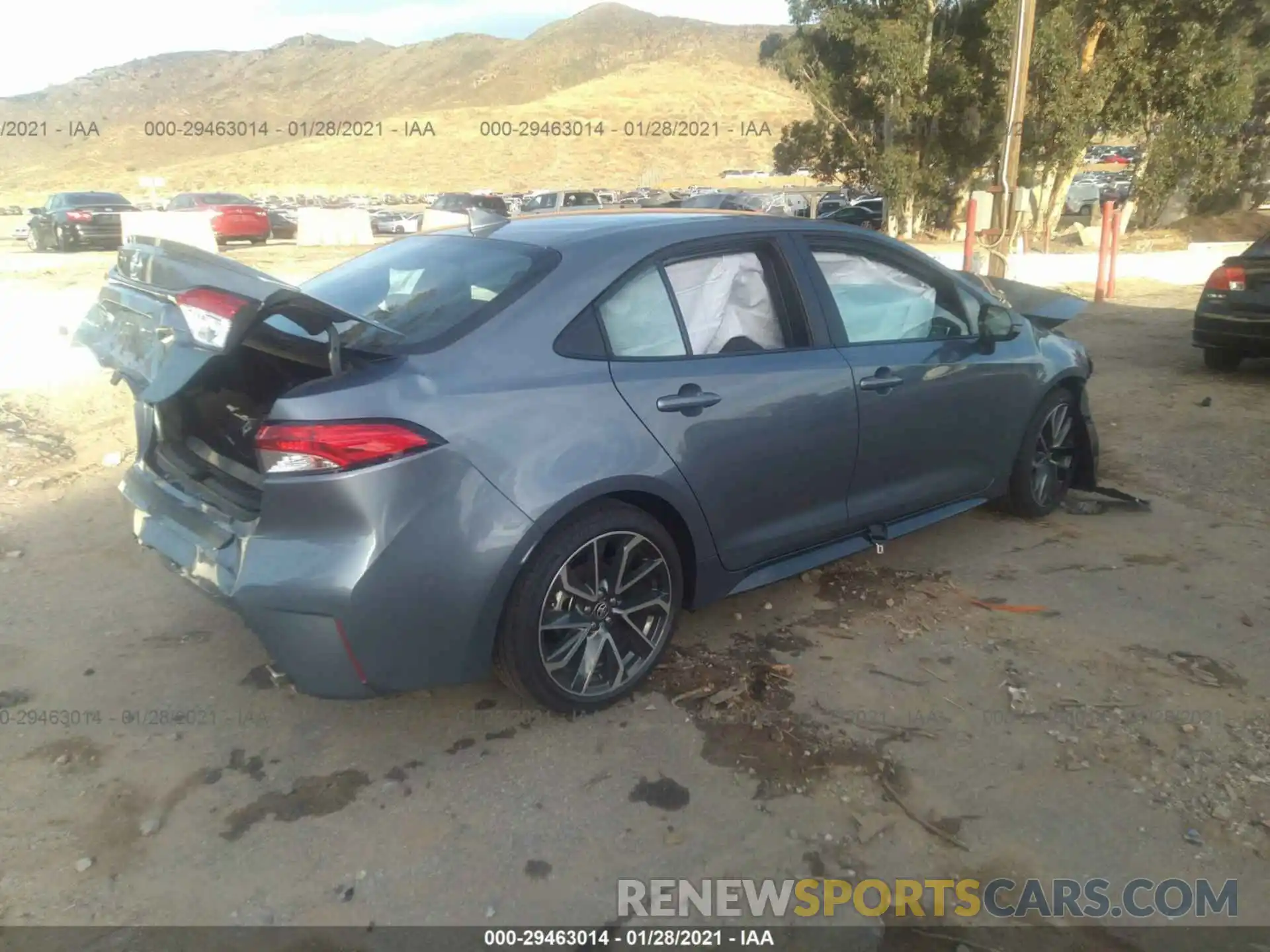 4 Photograph of a damaged car 5YFS4MCE0MP067849 TOYOTA COROLLA 2021