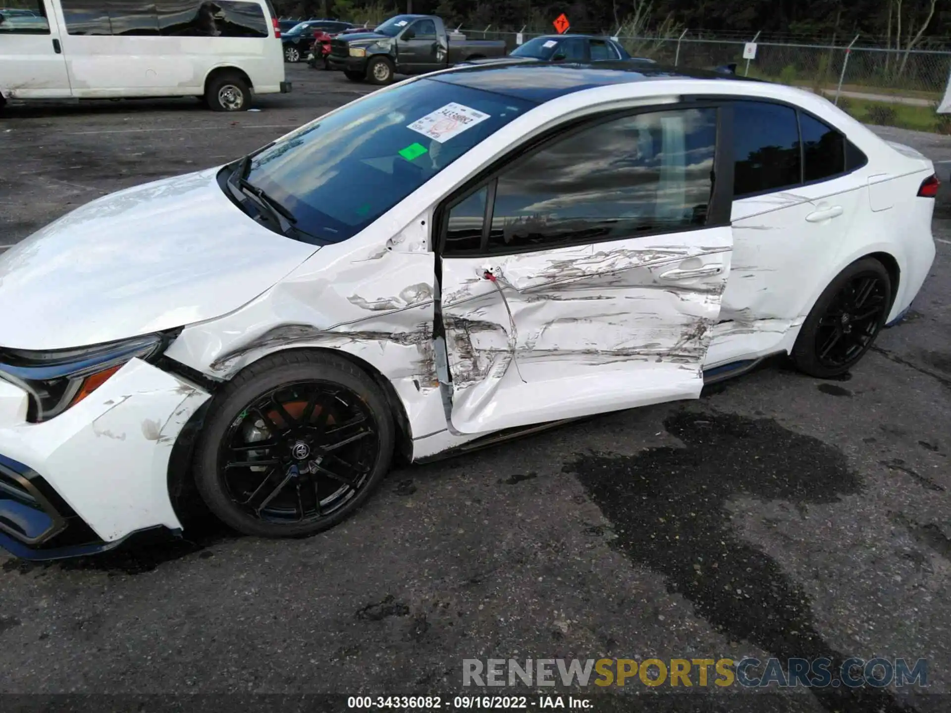 6 Photograph of a damaged car 5YFS4MCE0MP071870 TOYOTA COROLLA 2021