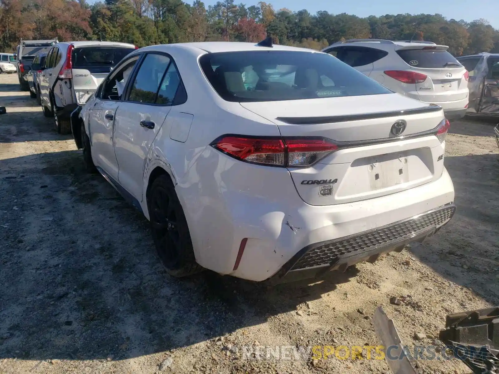 3 Photograph of a damaged car 5YFS4MCE0MP073053 TOYOTA COROLLA 2021