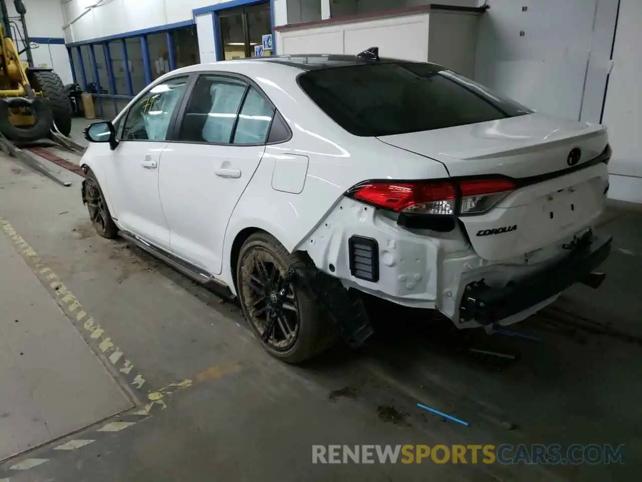 3 Photograph of a damaged car 5YFS4MCE0MP079015 TOYOTA COROLLA 2021