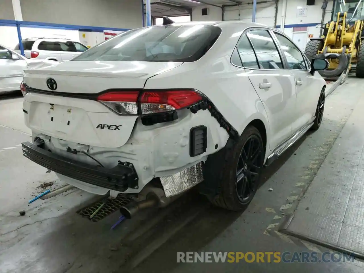 4 Photograph of a damaged car 5YFS4MCE0MP079015 TOYOTA COROLLA 2021