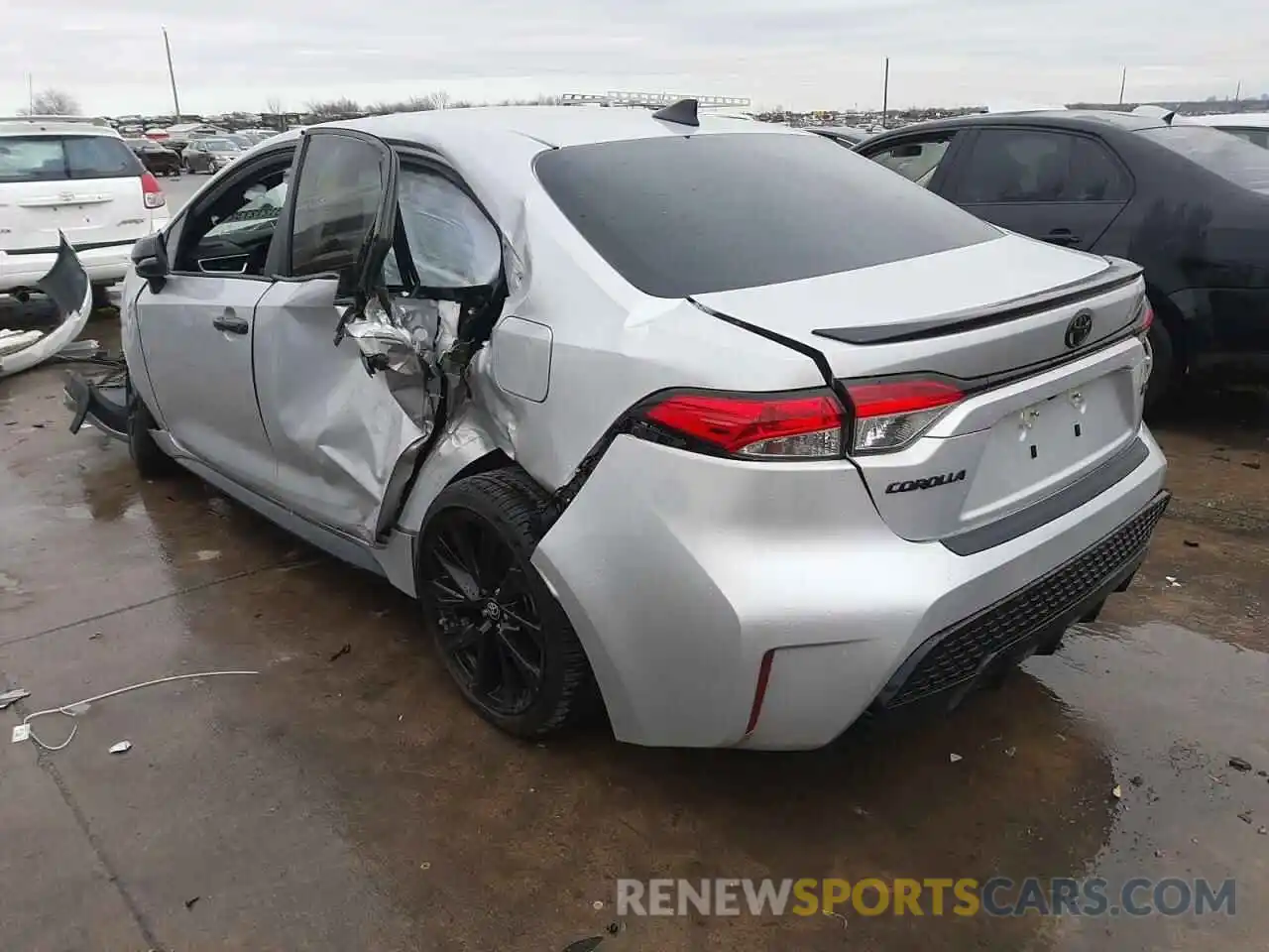 3 Photograph of a damaged car 5YFS4MCE0MP081475 TOYOTA COROLLA 2021