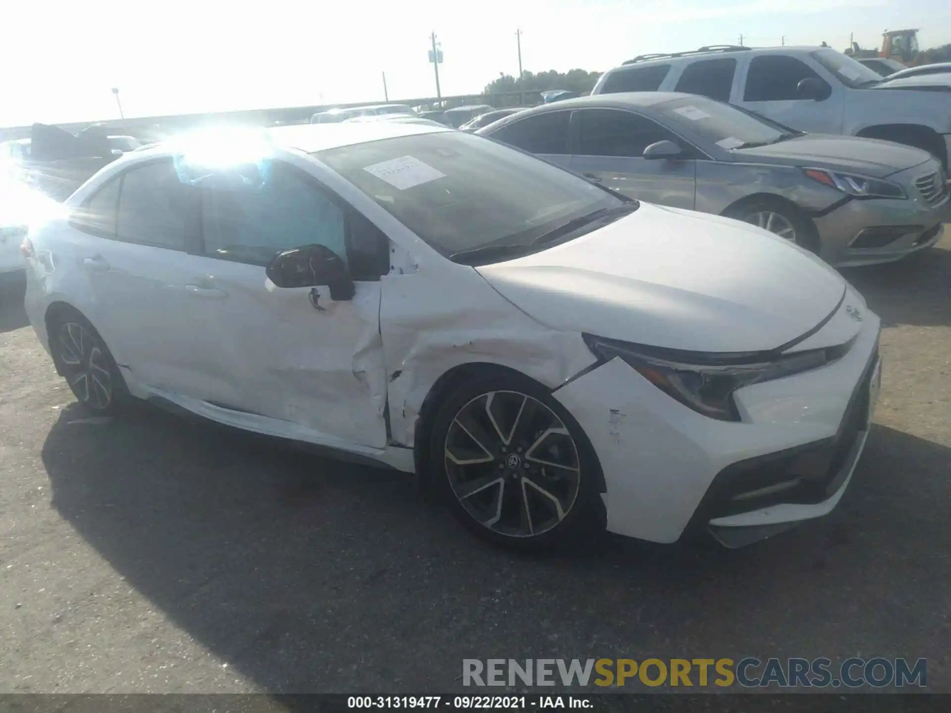 1 Photograph of a damaged car 5YFS4MCE0MP085932 TOYOTA COROLLA 2021