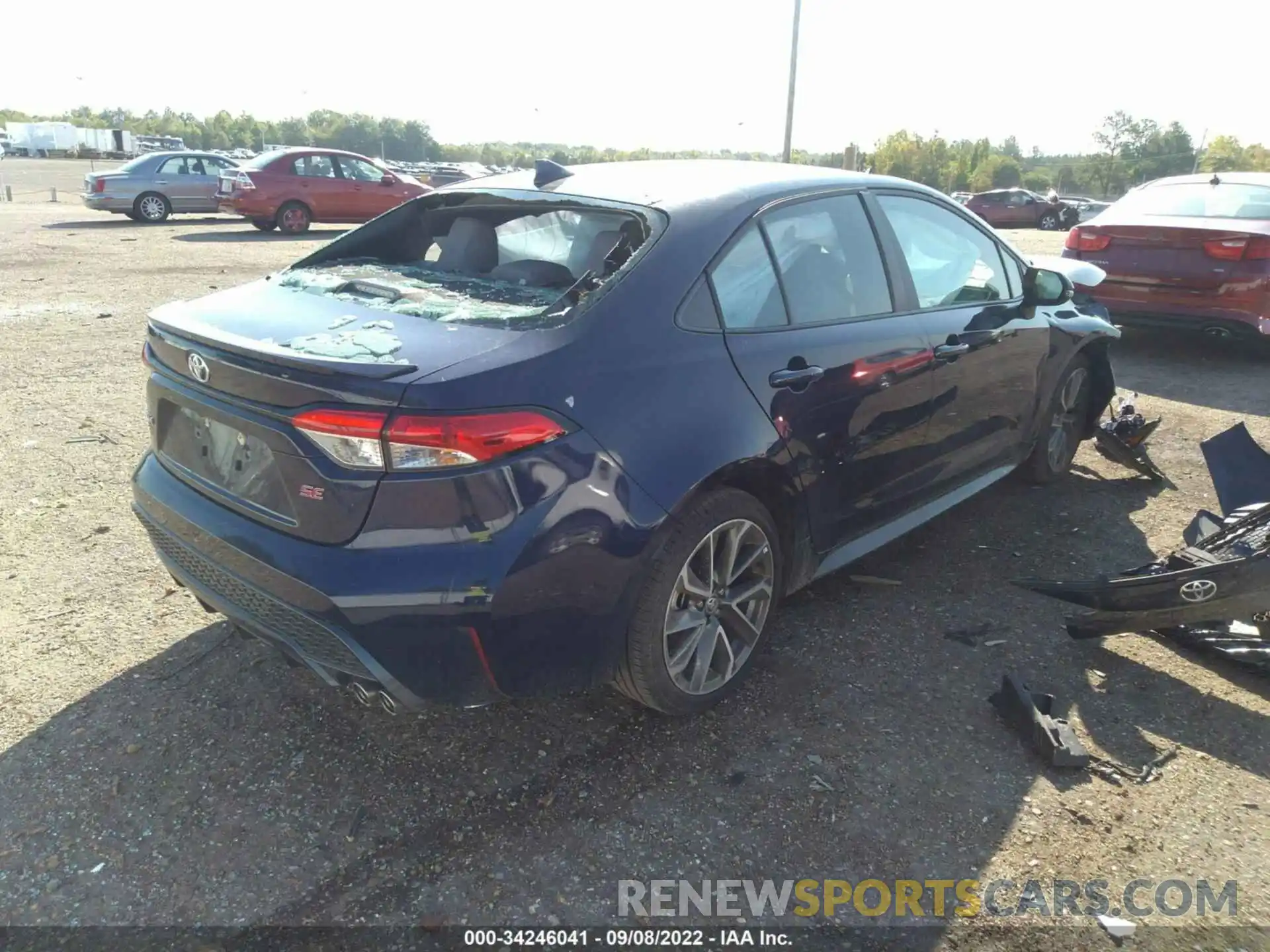 4 Photograph of a damaged car 5YFS4MCE0MP086840 TOYOTA COROLLA 2021