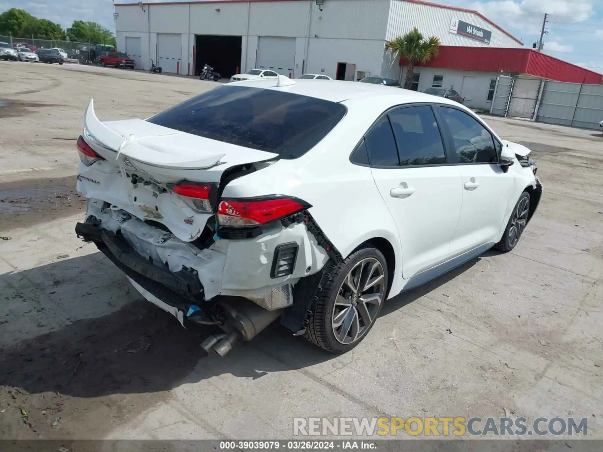 4 Photograph of a damaged car 5YFS4MCE1MP059694 TOYOTA COROLLA 2021