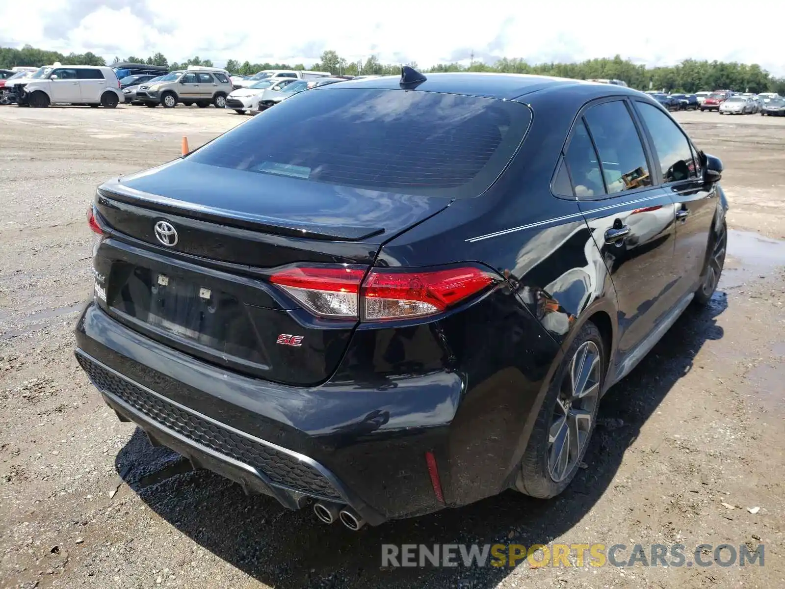 4 Photograph of a damaged car 5YFS4MCE1MP060179 TOYOTA COROLLA 2021