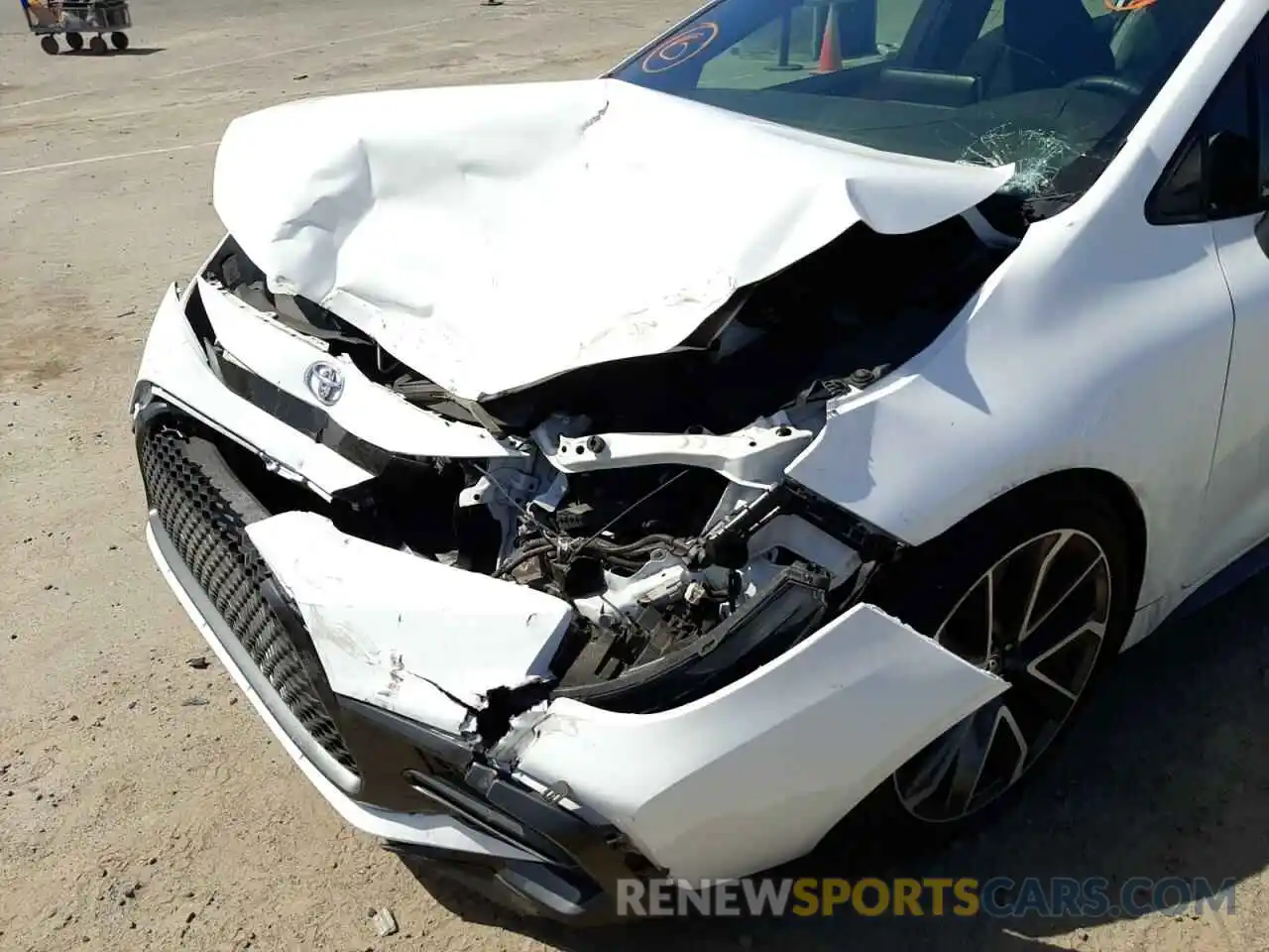 9 Photograph of a damaged car 5YFS4MCE1MP060537 TOYOTA COROLLA 2021