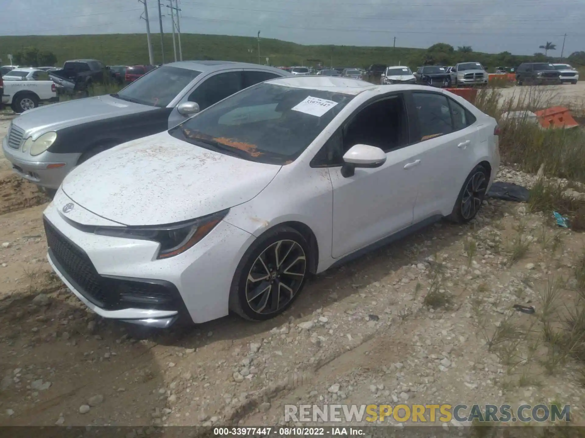 2 Photograph of a damaged car 5YFS4MCE1MP062112 TOYOTA COROLLA 2021