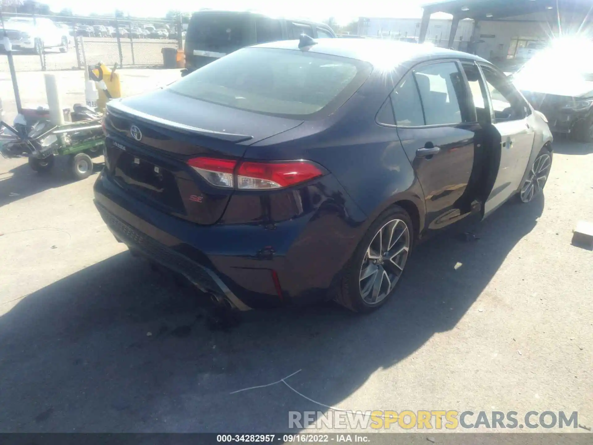 4 Photograph of a damaged car 5YFS4MCE1MP062854 TOYOTA COROLLA 2021