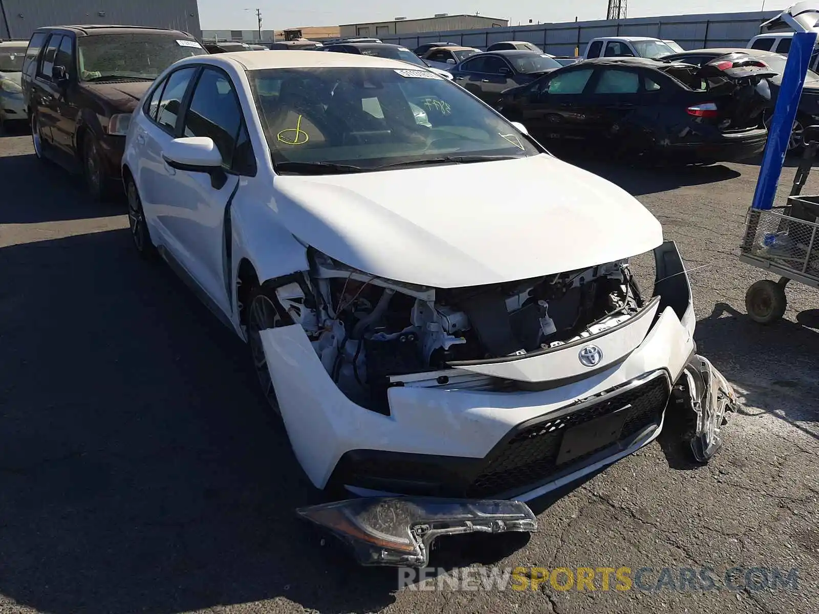 1 Photograph of a damaged car 5YFS4MCE1MP063857 TOYOTA COROLLA 2021