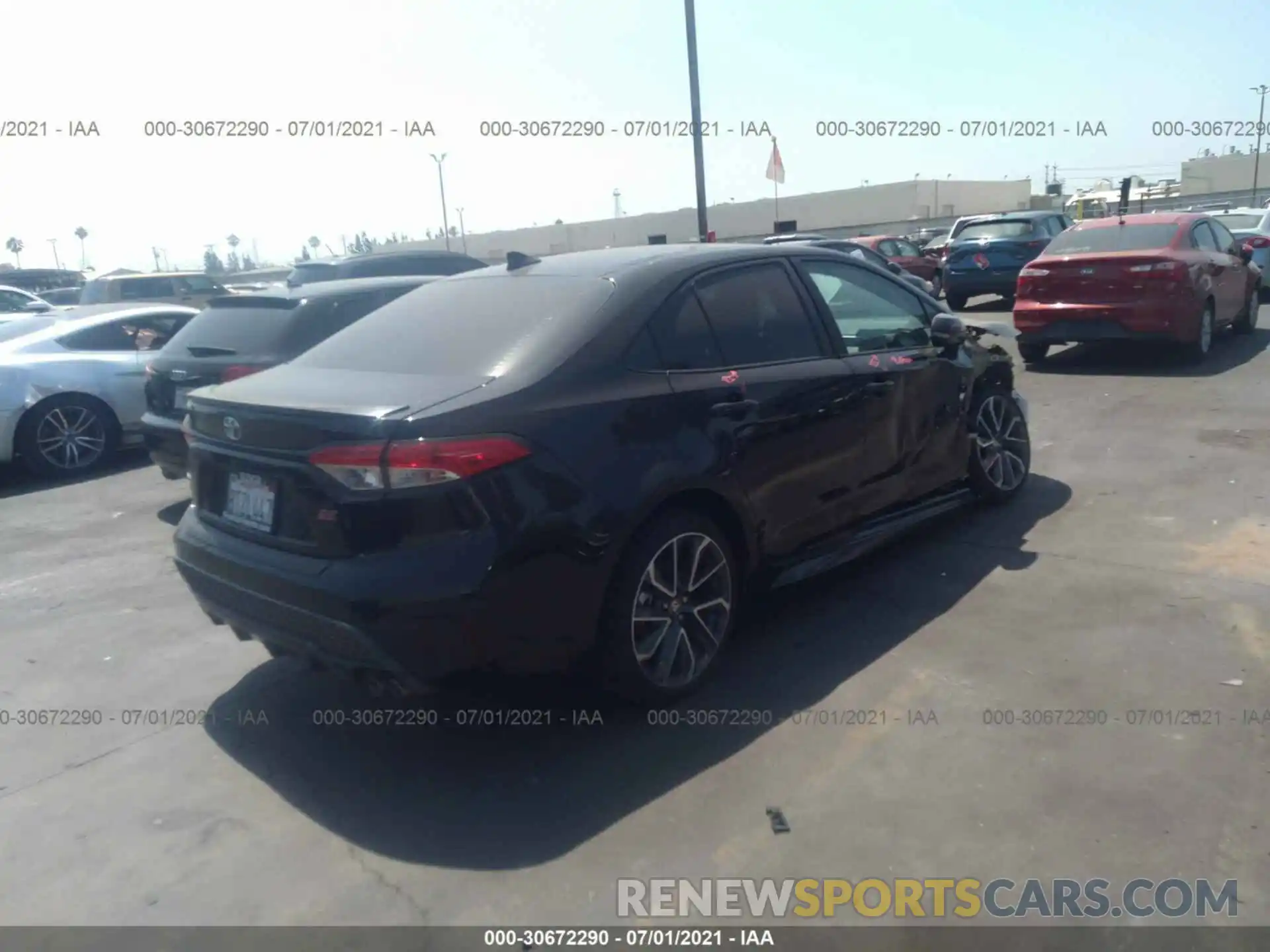 4 Photograph of a damaged car 5YFS4MCE1MP064751 TOYOTA COROLLA 2021