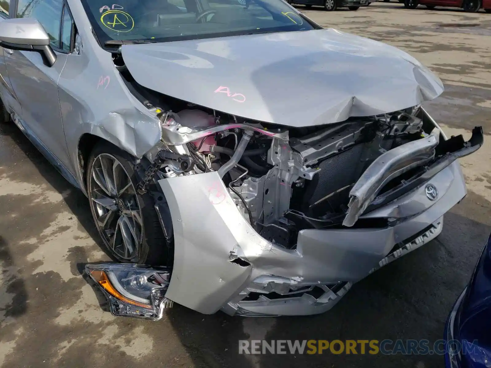 9 Photograph of a damaged car 5YFS4MCE1MP065544 TOYOTA COROLLA 2021