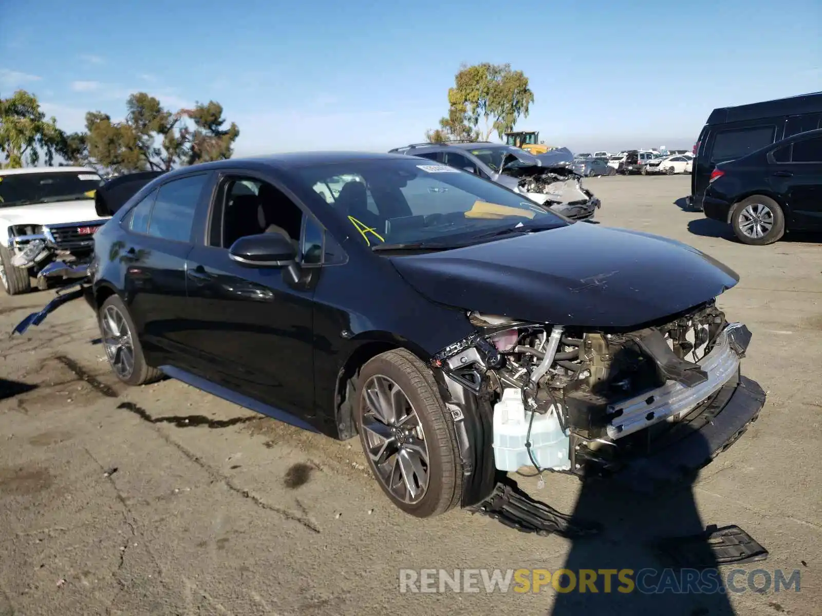 1 Photograph of a damaged car 5YFS4MCE1MP065723 TOYOTA COROLLA 2021