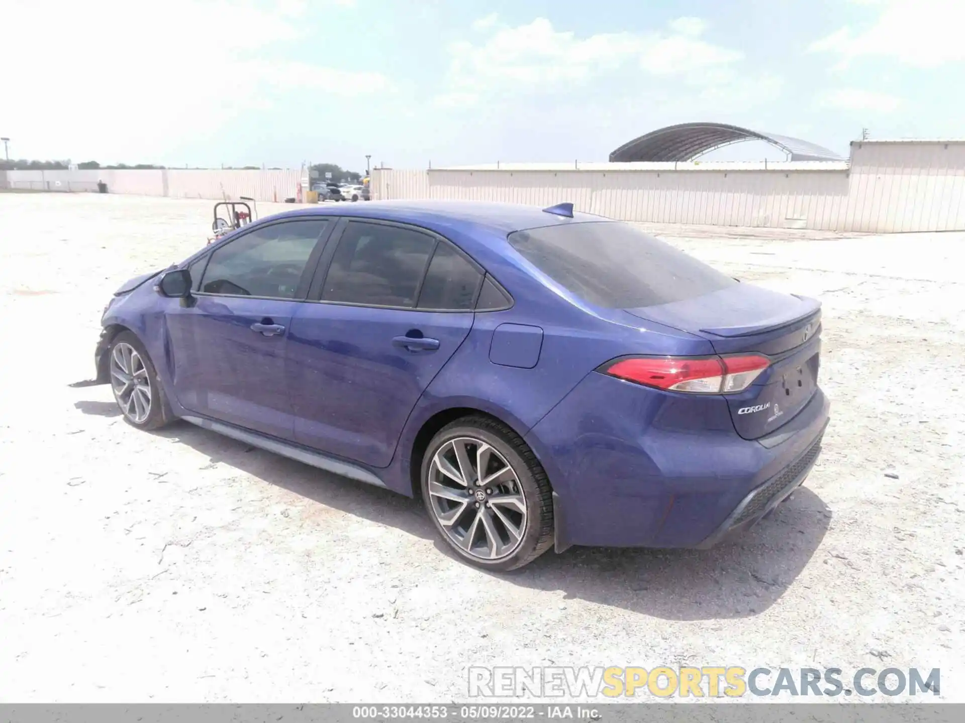 3 Photograph of a damaged car 5YFS4MCE1MP072316 TOYOTA COROLLA 2021