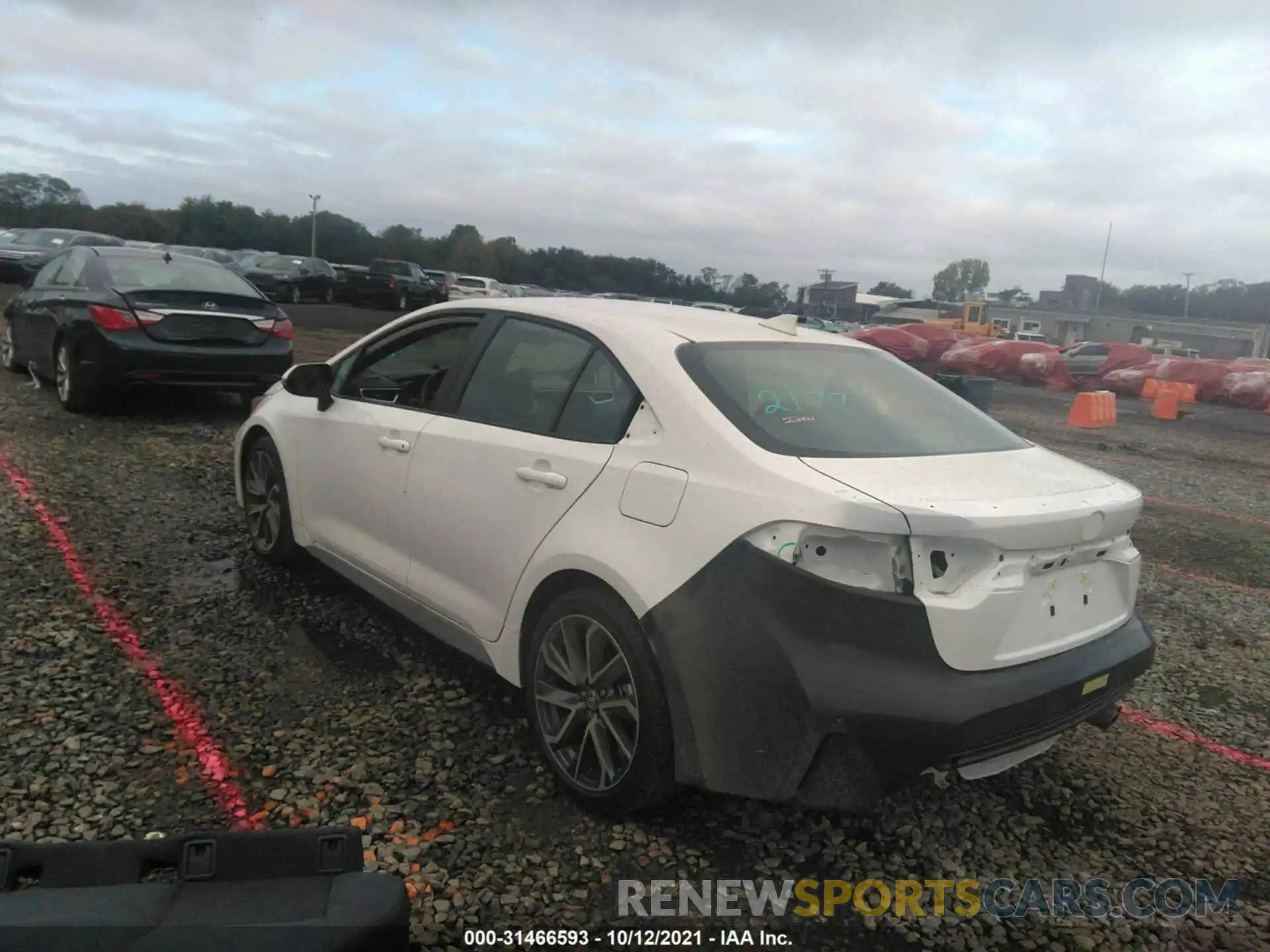 3 Photograph of a damaged car 5YFS4MCE1MP074440 TOYOTA COROLLA 2021