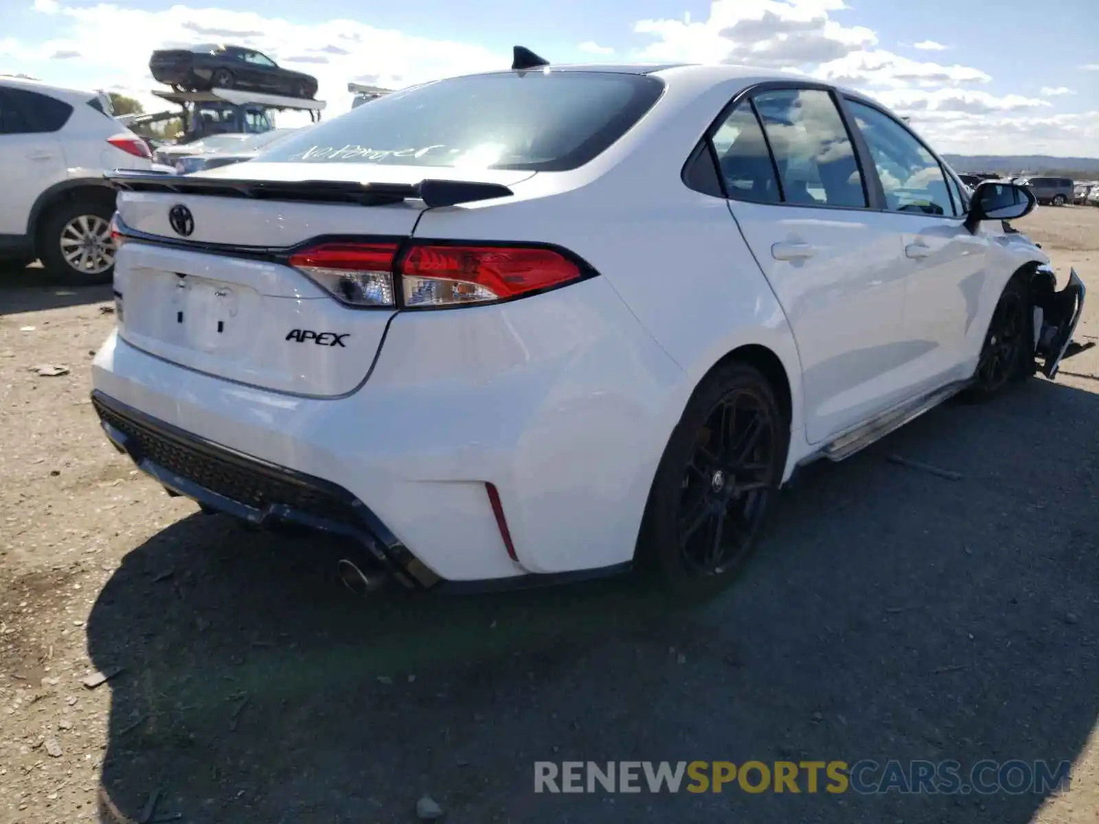 4 Photograph of a damaged car 5YFS4MCE1MP074860 TOYOTA COROLLA 2021