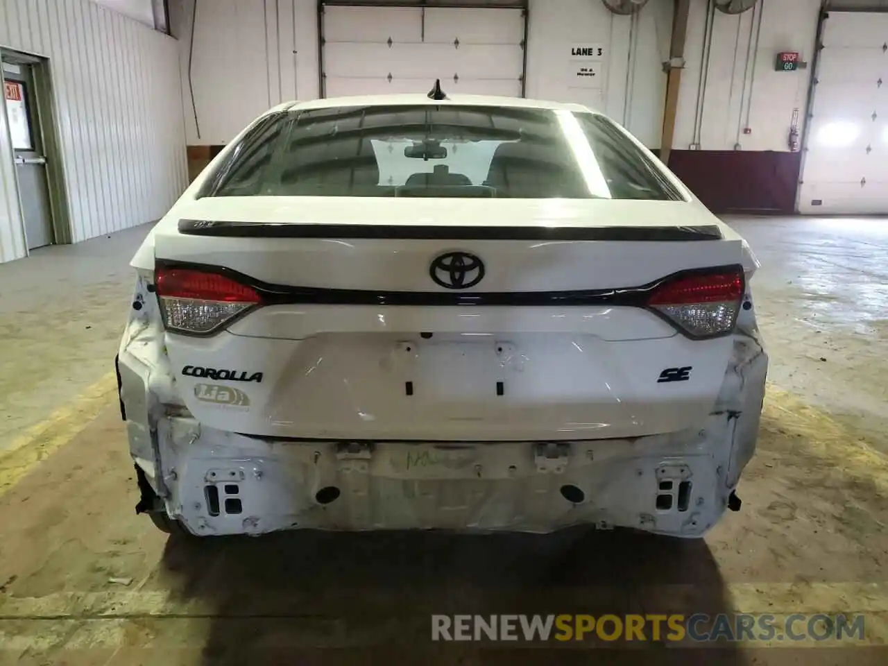 6 Photograph of a damaged car 5YFS4MCE1MP075328 TOYOTA COROLLA 2021