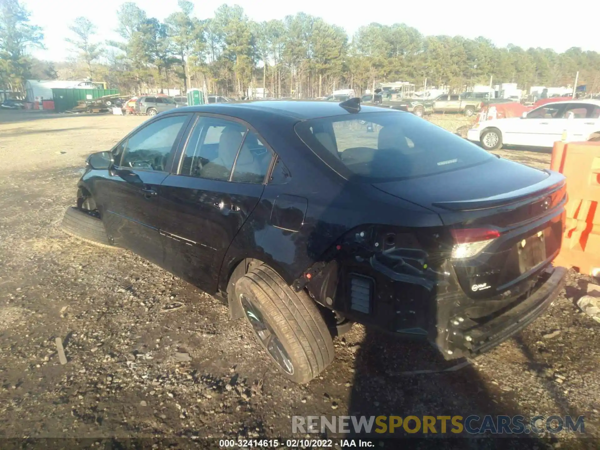 3 Photograph of a damaged car 5YFS4MCE1MP077743 TOYOTA COROLLA 2021