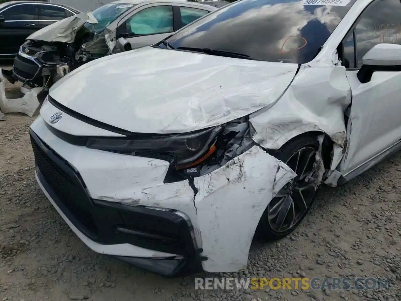 9 Photograph of a damaged car 5YFS4MCE1MP078519 TOYOTA COROLLA 2021