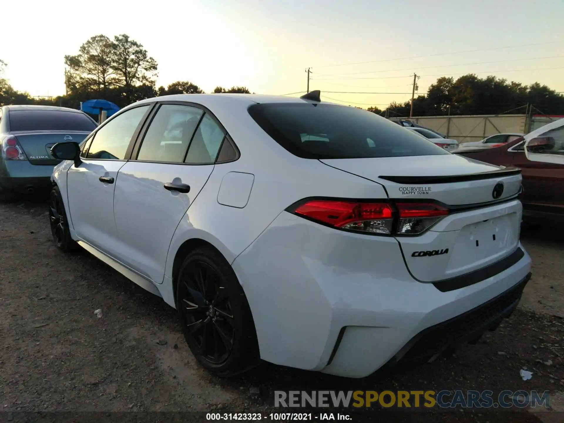 3 Photograph of a damaged car 5YFS4MCE1MP078827 TOYOTA COROLLA 2021