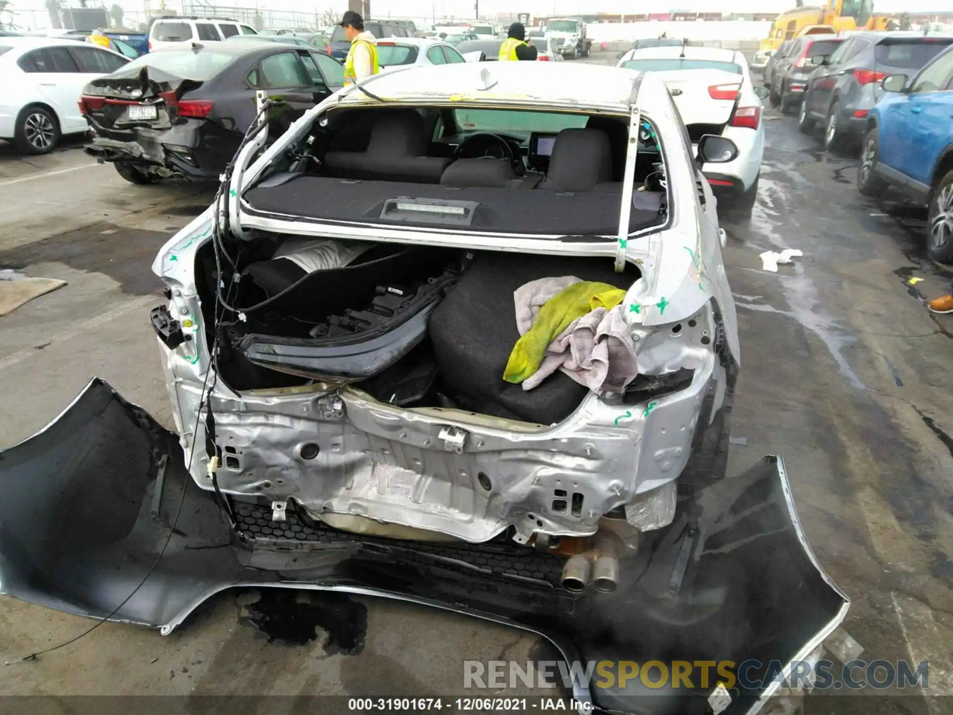 6 Photograph of a damaged car 5YFS4MCE1MP080528 TOYOTA COROLLA 2021