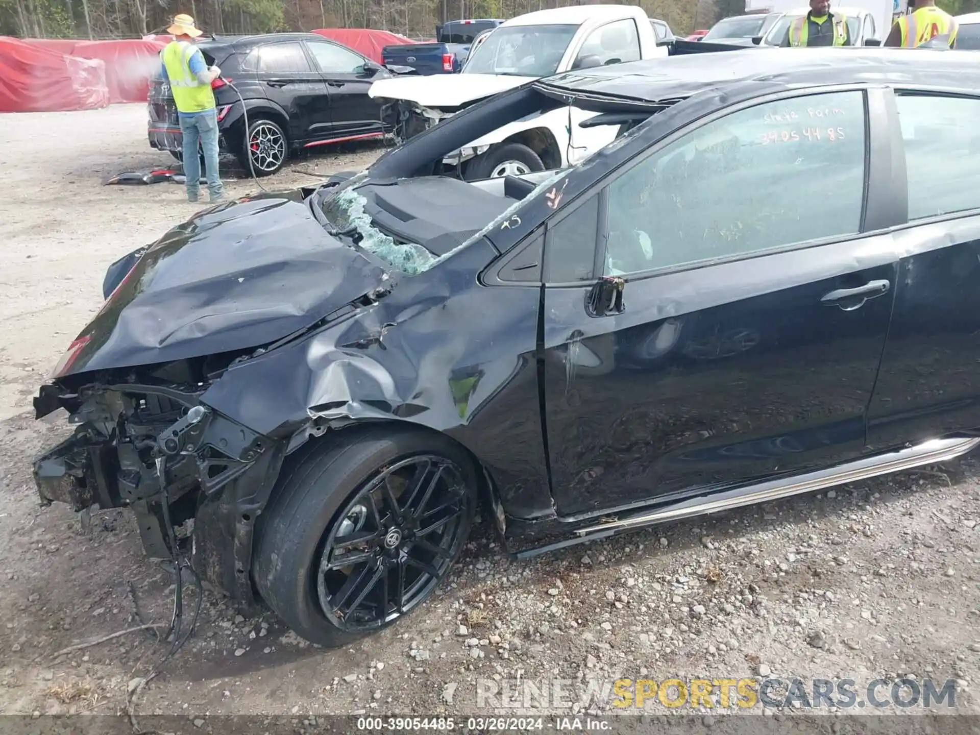 14 Photograph of a damaged car 5YFS4MCE1MP083977 TOYOTA COROLLA 2021