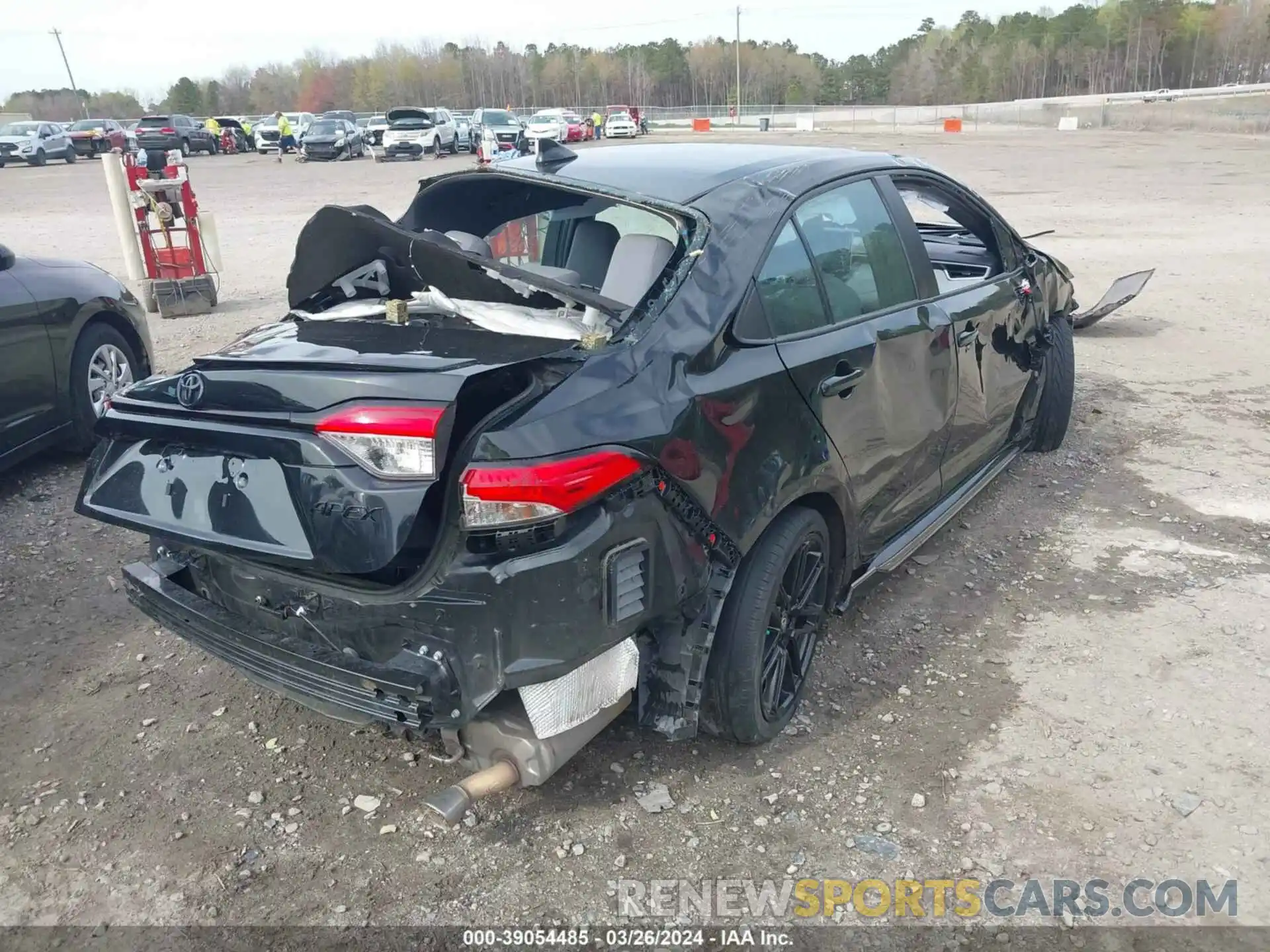 4 Photograph of a damaged car 5YFS4MCE1MP083977 TOYOTA COROLLA 2021