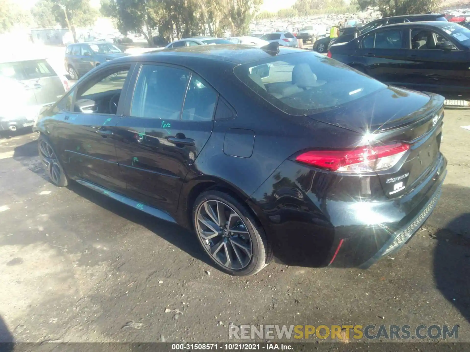 3 Photograph of a damaged car 5YFS4MCE1MP089911 TOYOTA COROLLA 2021