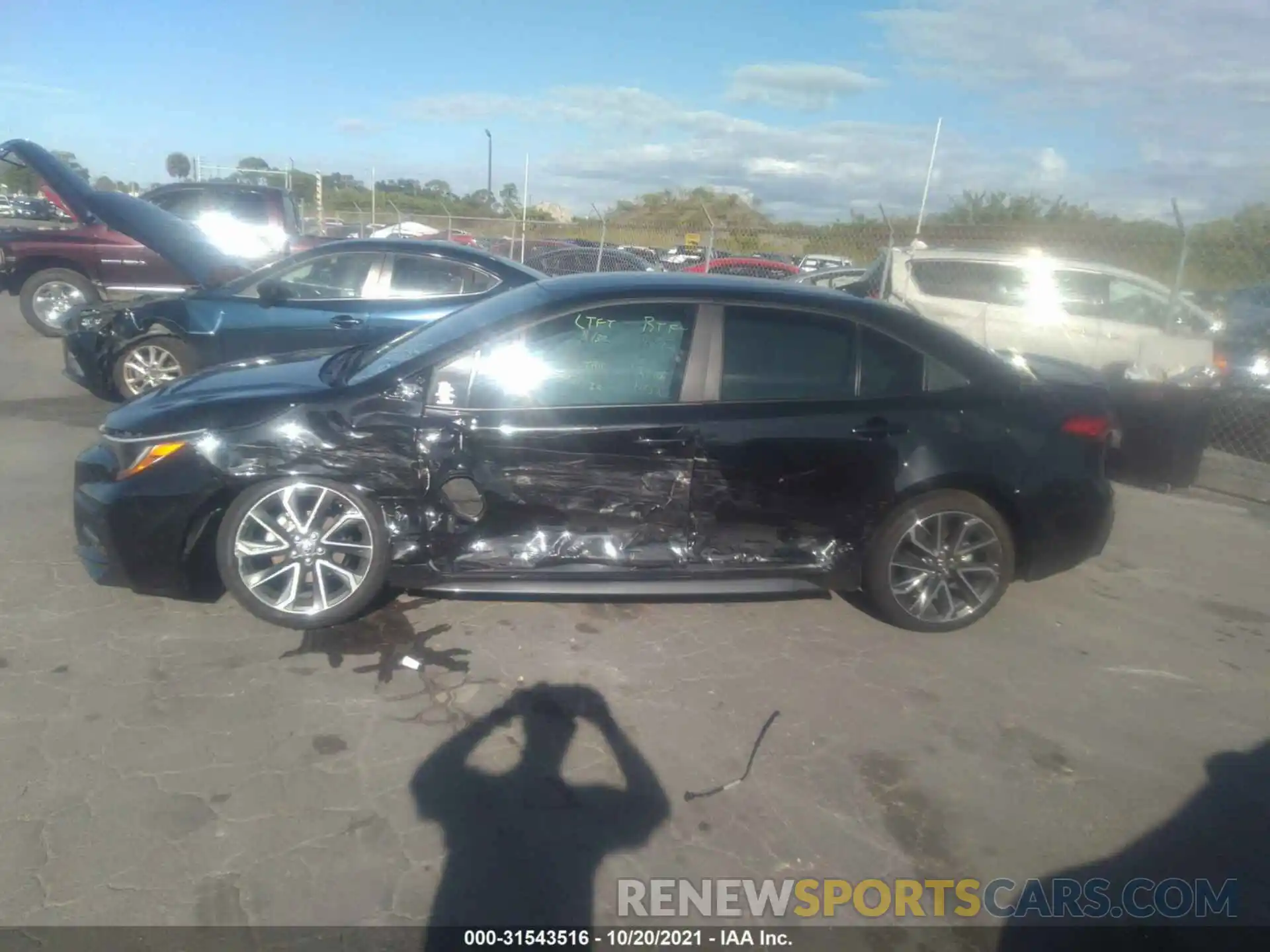 6 Photograph of a damaged car 5YFS4MCE1MP090685 TOYOTA COROLLA 2021