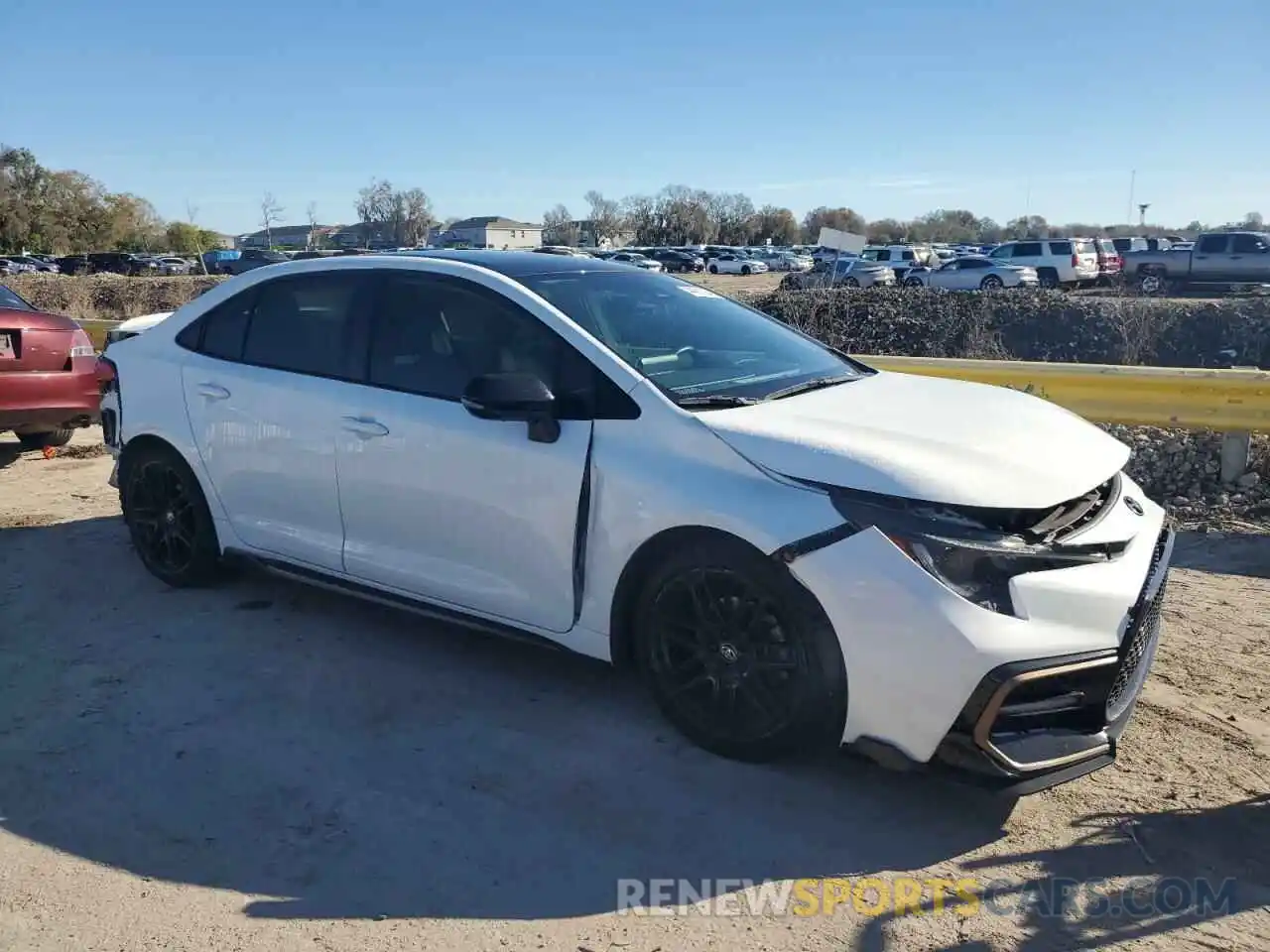 4 Photograph of a damaged car 5YFS4MCE1MP090931 TOYOTA COROLLA 2021