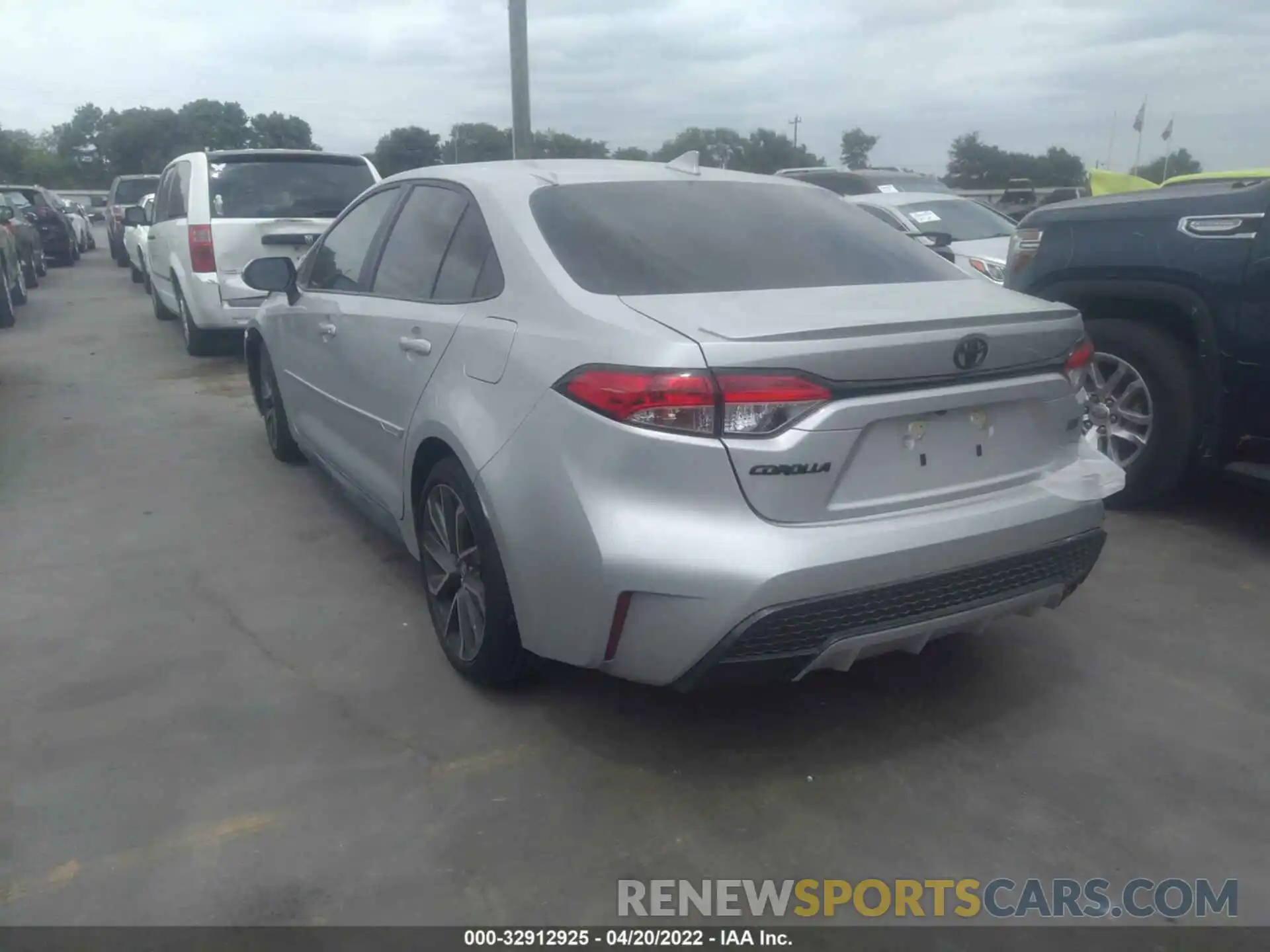 3 Photograph of a damaged car 5YFS4MCE1MP093733 TOYOTA COROLLA 2021