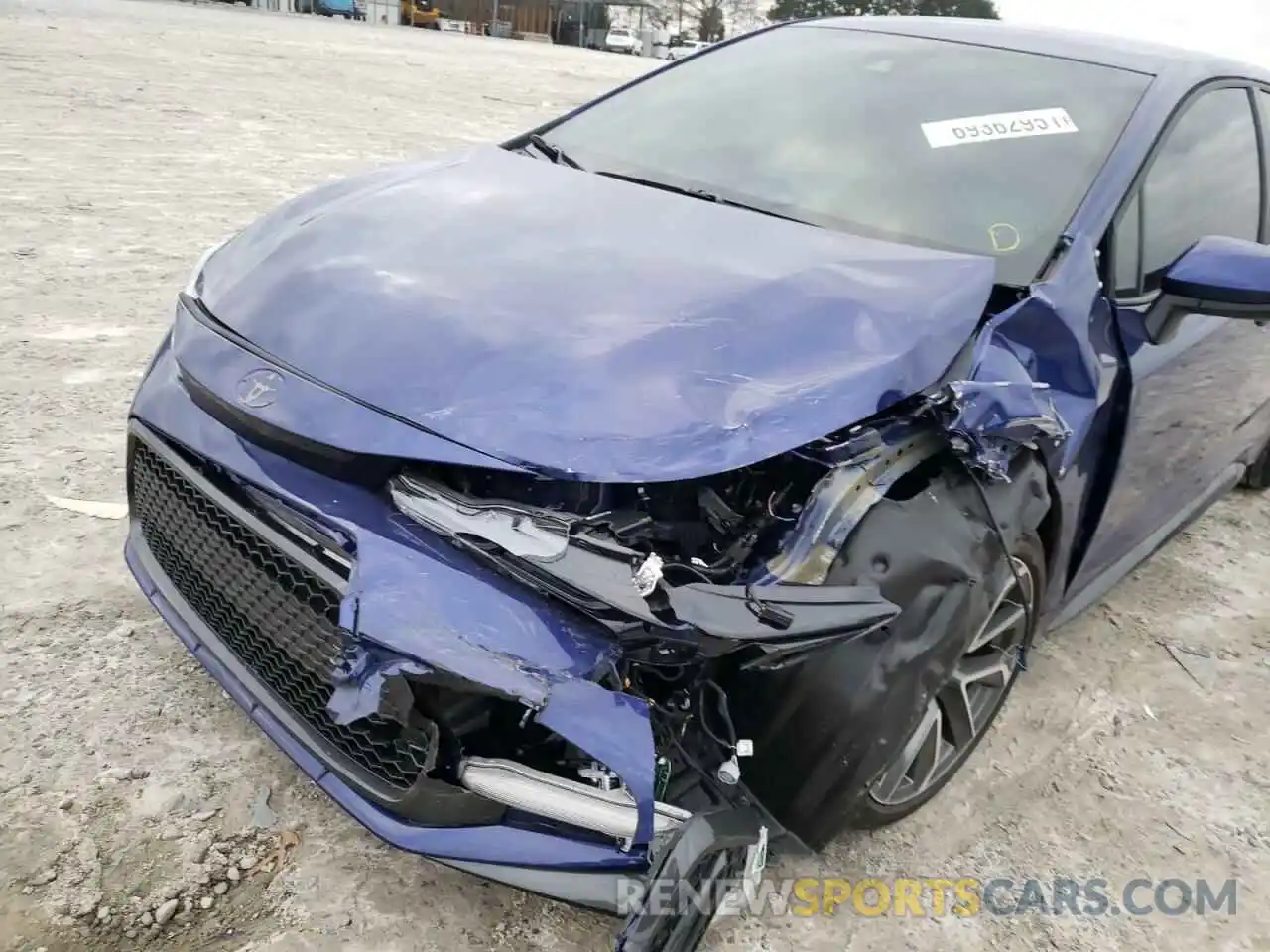 9 Photograph of a damaged car 5YFS4MCE1MP097362 TOYOTA COROLLA 2021