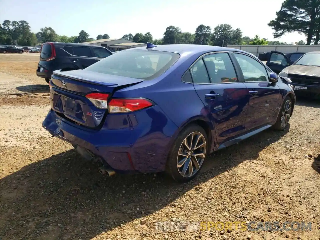 4 Photograph of a damaged car 5YFS4MCE2MP066914 TOYOTA COROLLA 2021