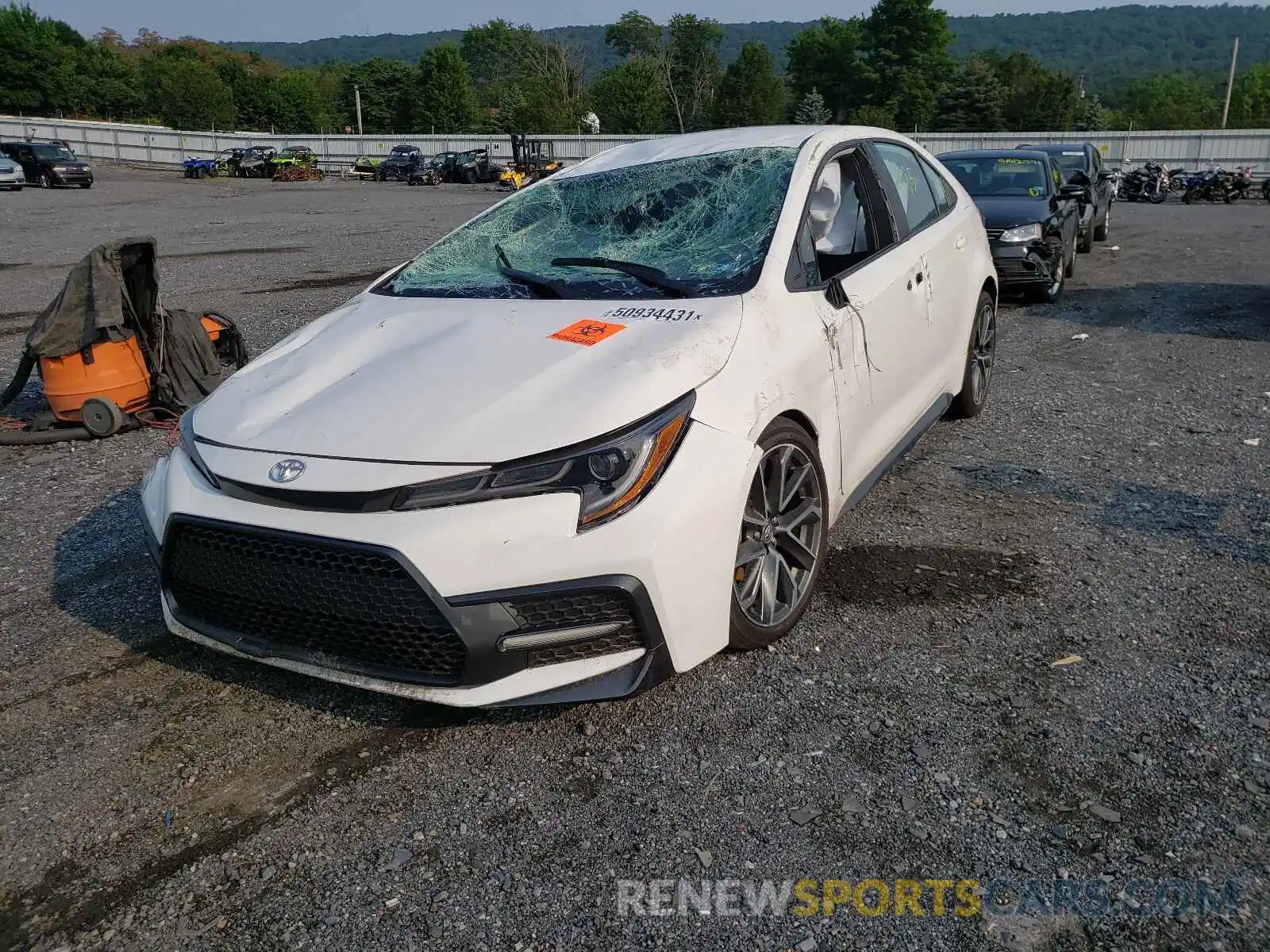 2 Photograph of a damaged car 5YFS4MCE2MP069554 TOYOTA COROLLA 2021