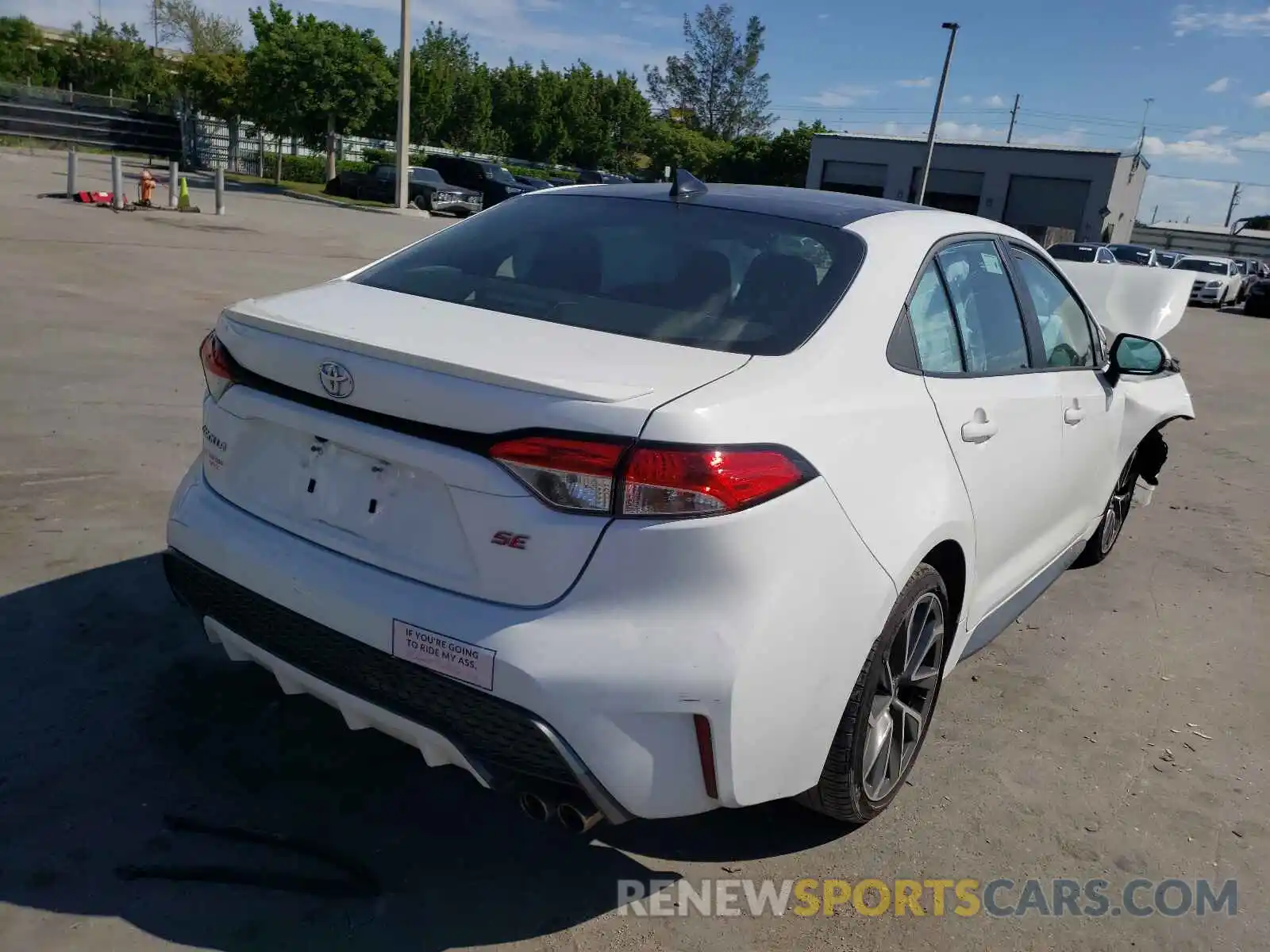 4 Photograph of a damaged car 5YFS4MCE2MP072129 TOYOTA COROLLA 2021