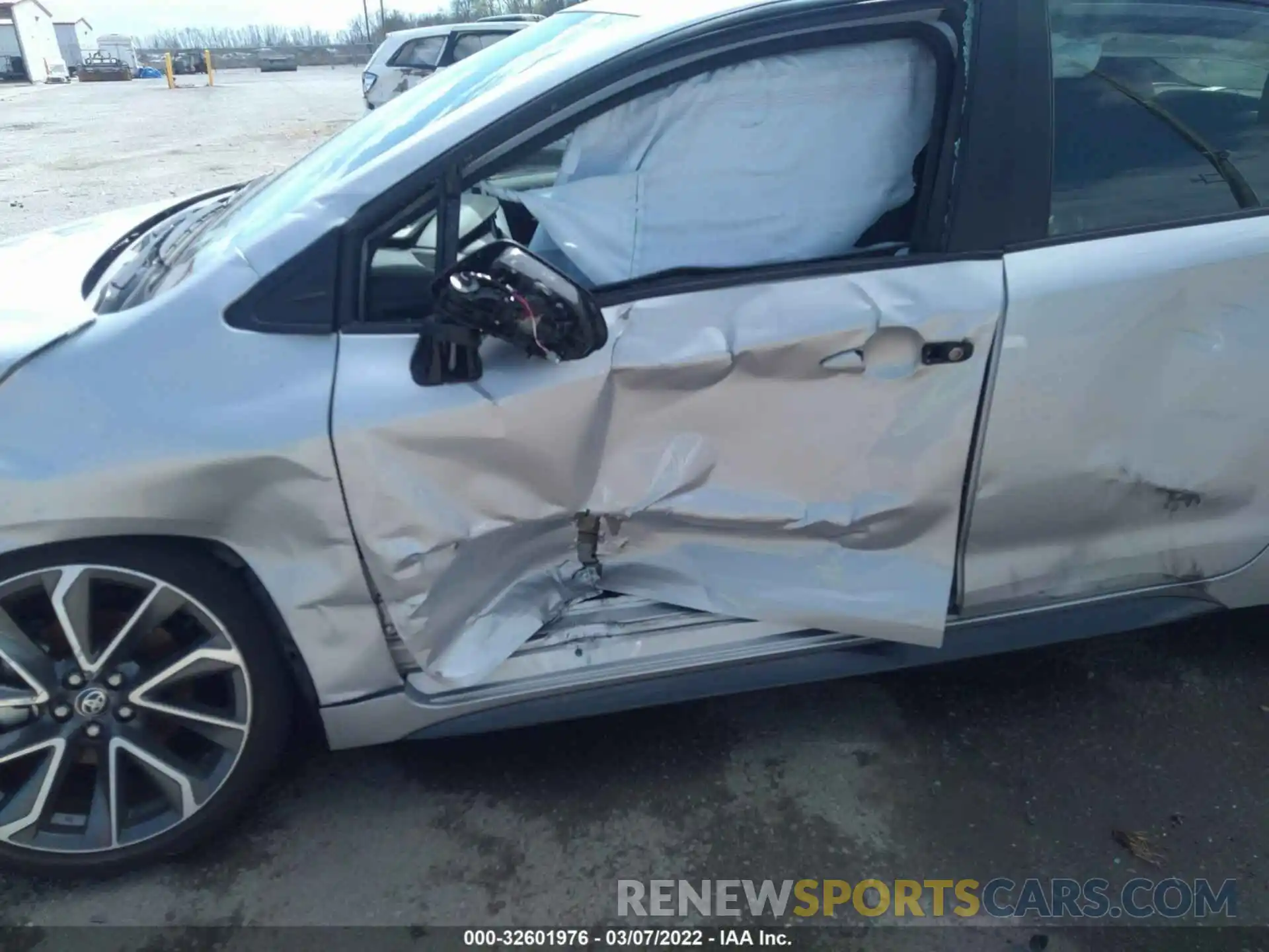 6 Photograph of a damaged car 5YFS4MCE2MP072244 TOYOTA COROLLA 2021