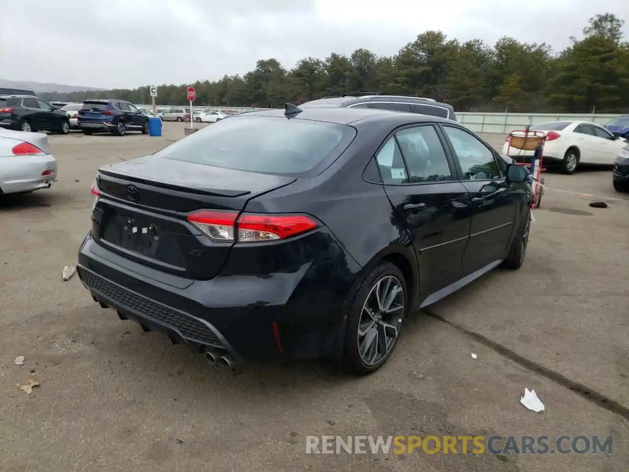 4 Photograph of a damaged car 5YFS4MCE2MP081817 TOYOTA COROLLA 2021