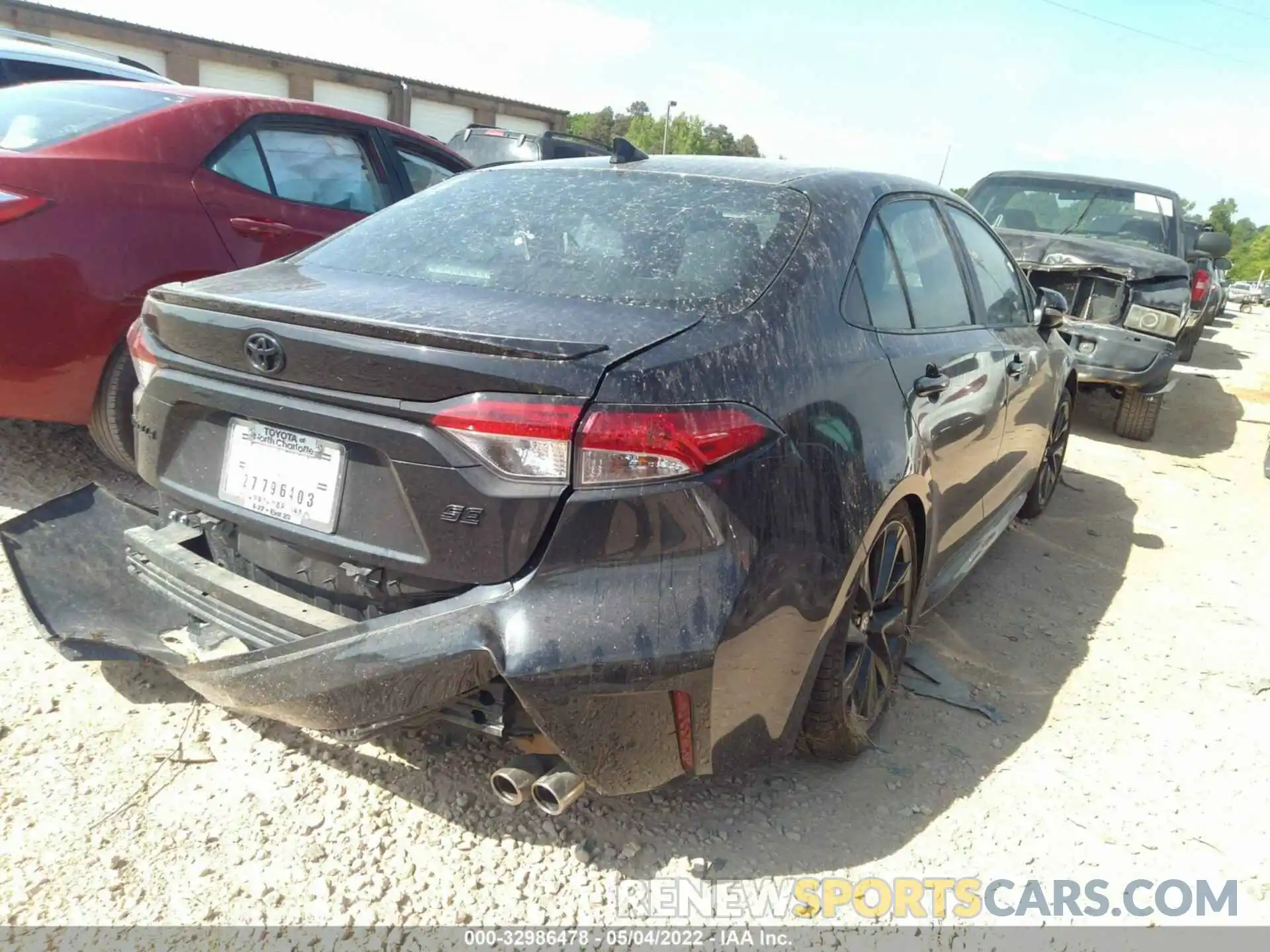 4 Photograph of a damaged car 5YFS4MCE2MP082756 TOYOTA COROLLA 2021