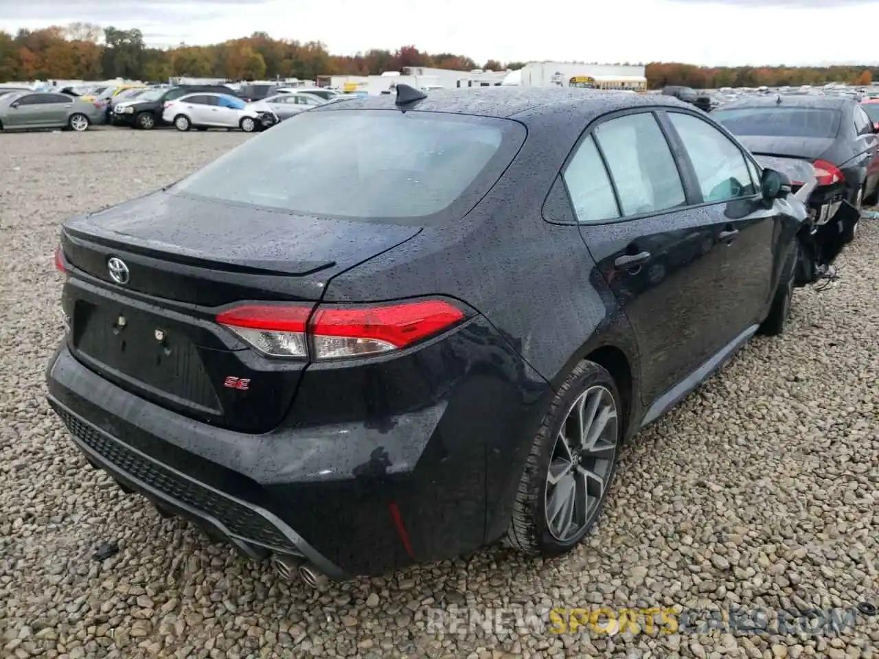 4 Photograph of a damaged car 5YFS4MCE2MP087035 TOYOTA COROLLA 2021