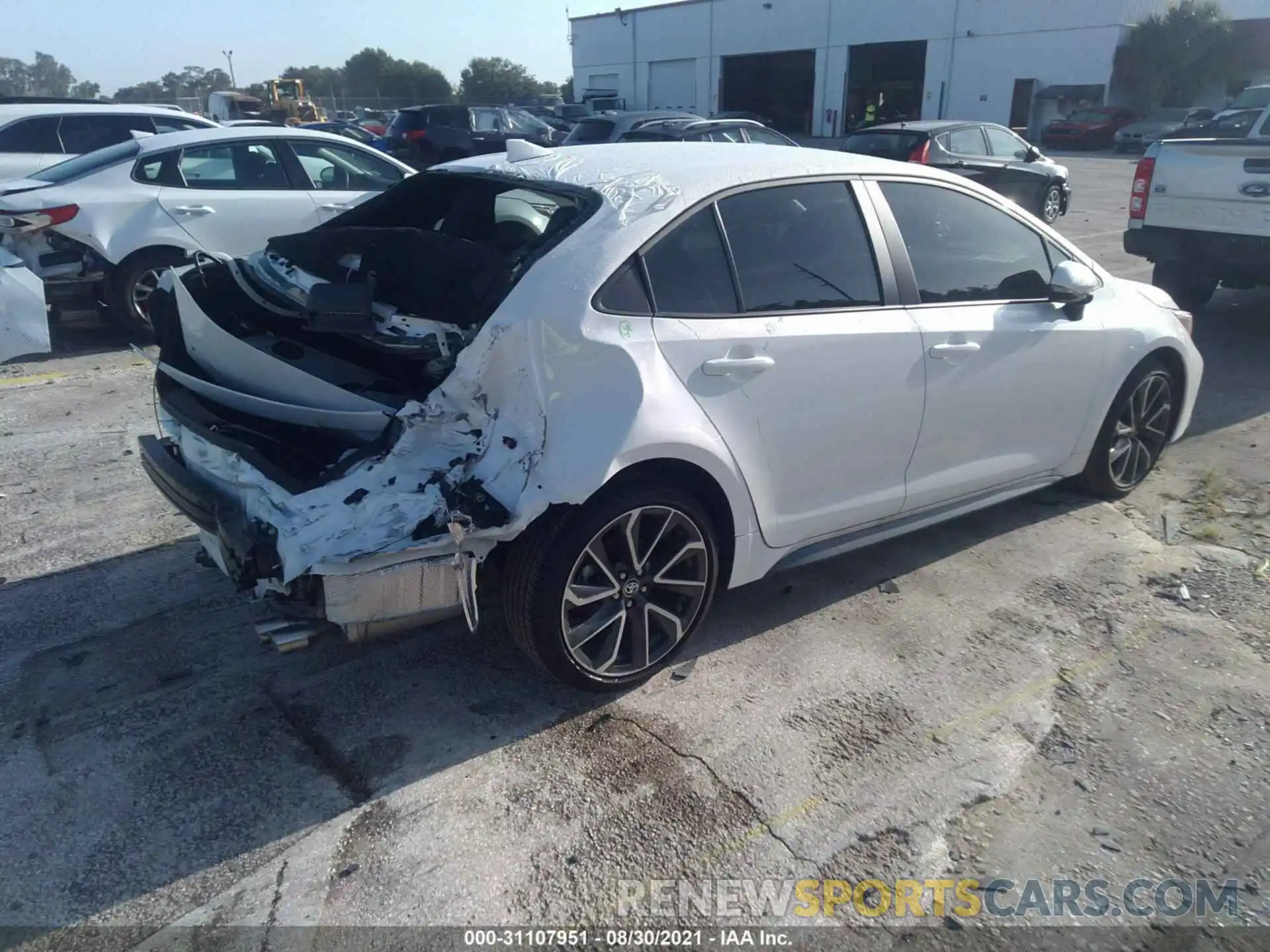 4 Photograph of a damaged car 5YFS4MCE2MP090341 TOYOTA COROLLA 2021