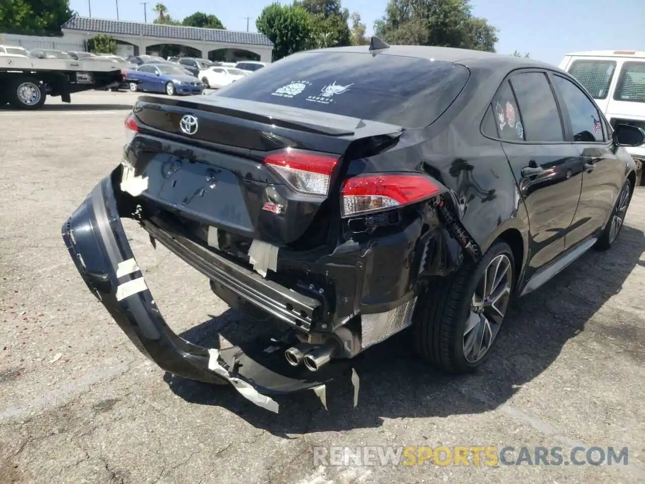 4 Photograph of a damaged car 5YFS4MCE2MP094079 TOYOTA COROLLA 2021