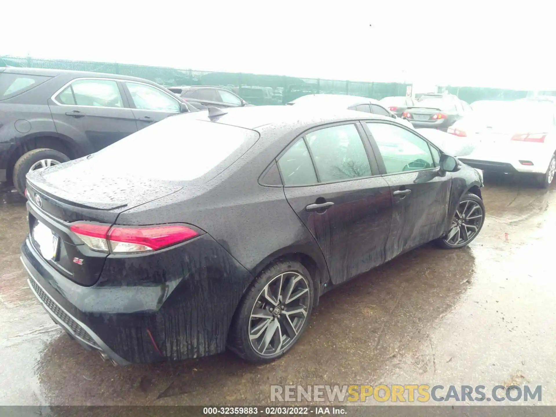 4 Photograph of a damaged car 5YFS4MCE3MP069028 TOYOTA COROLLA 2021