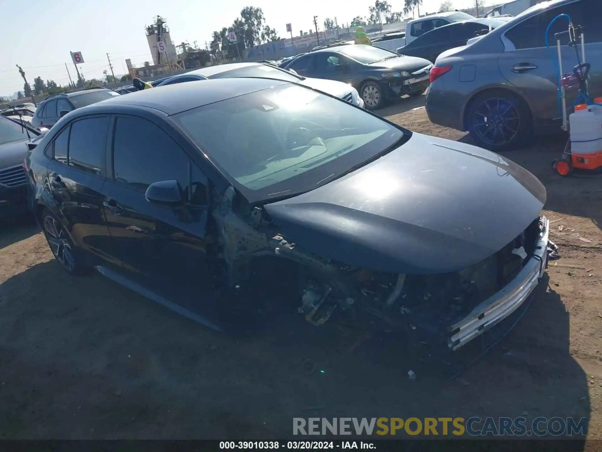 1 Photograph of a damaged car 5YFS4MCE3MP069921 TOYOTA COROLLA 2021