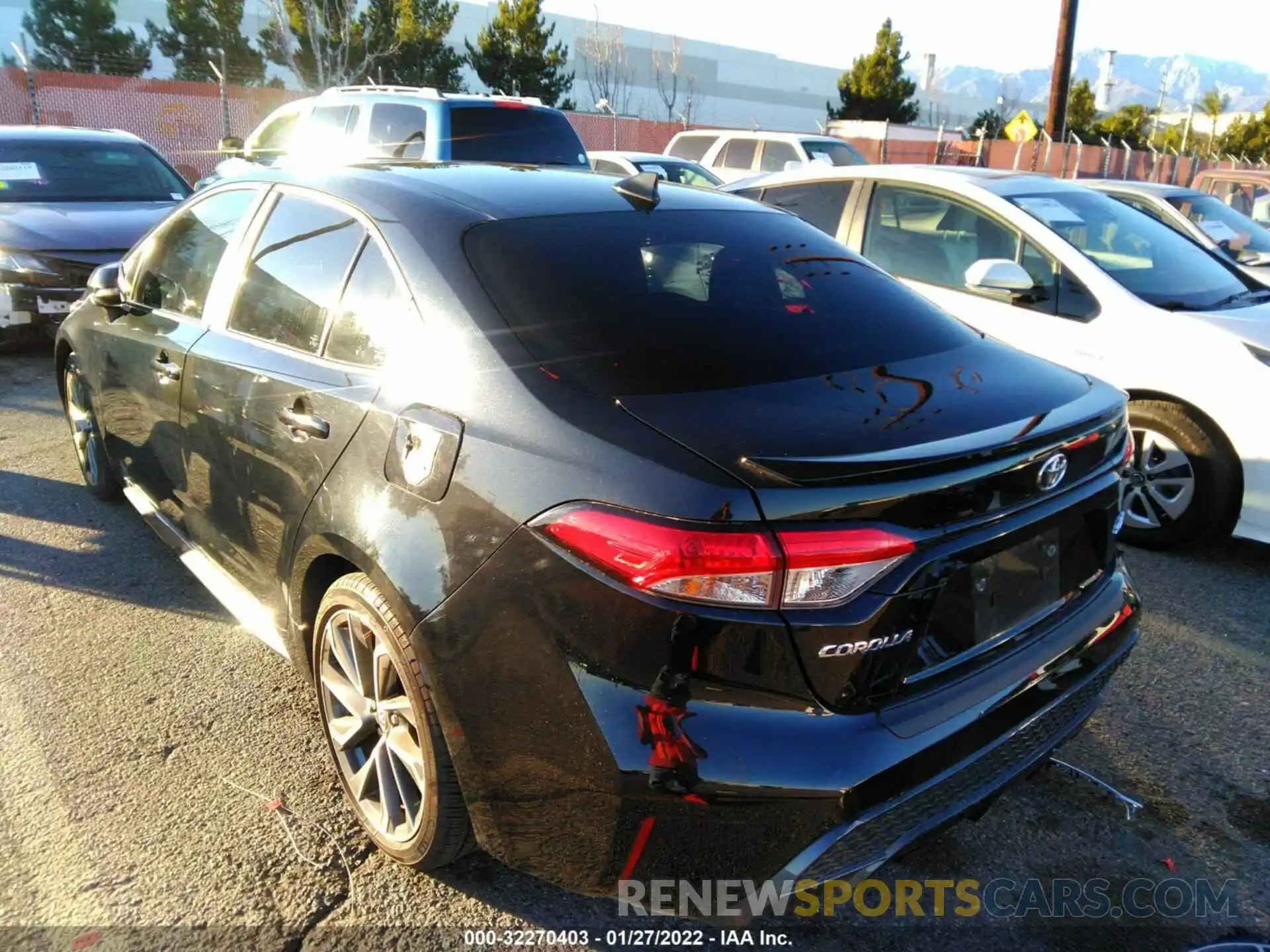 3 Photograph of a damaged car 5YFS4MCE3MP076576 TOYOTA COROLLA 2021