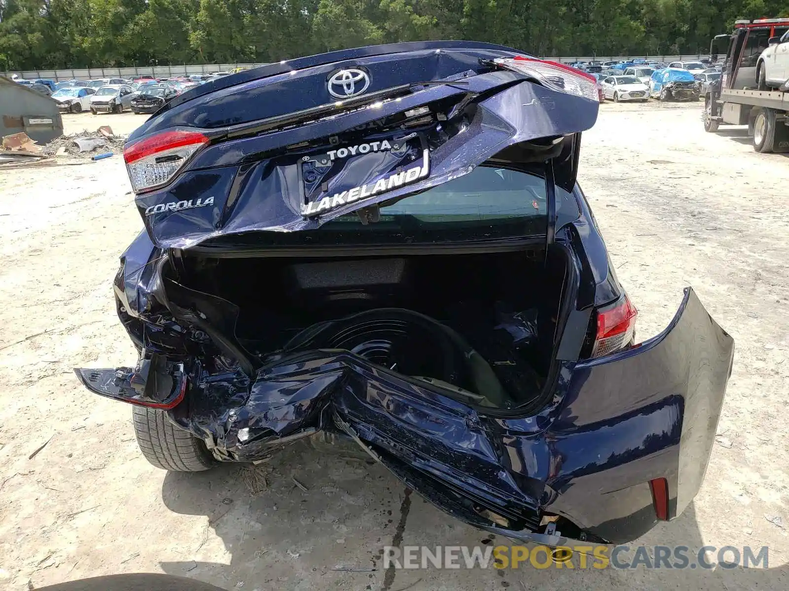 9 Photograph of a damaged car 5YFS4MCE3MP094527 TOYOTA COROLLA 2021