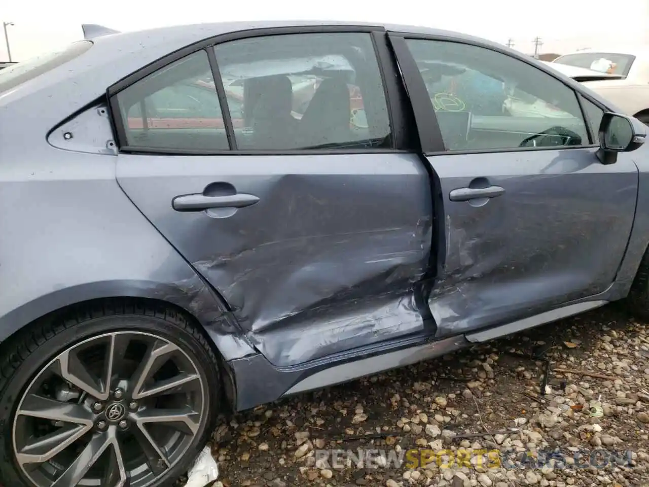 9 Photograph of a damaged car 5YFS4MCE3MP095662 TOYOTA COROLLA 2021