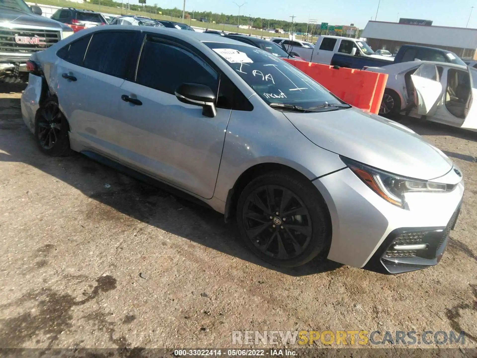 1 Photograph of a damaged car 5YFS4MCE3MP095936 TOYOTA COROLLA 2021