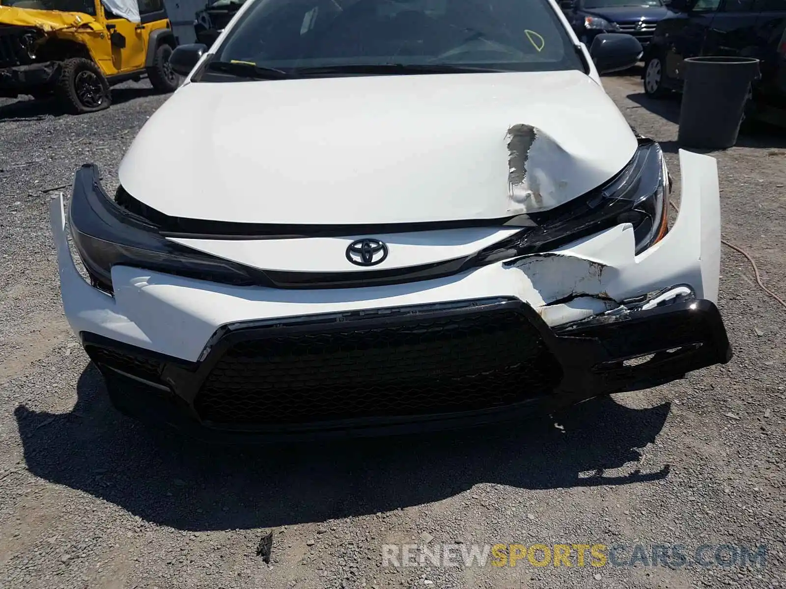 9 Photograph of a damaged car 5YFS4MCE4MP063545 TOYOTA COROLLA 2021