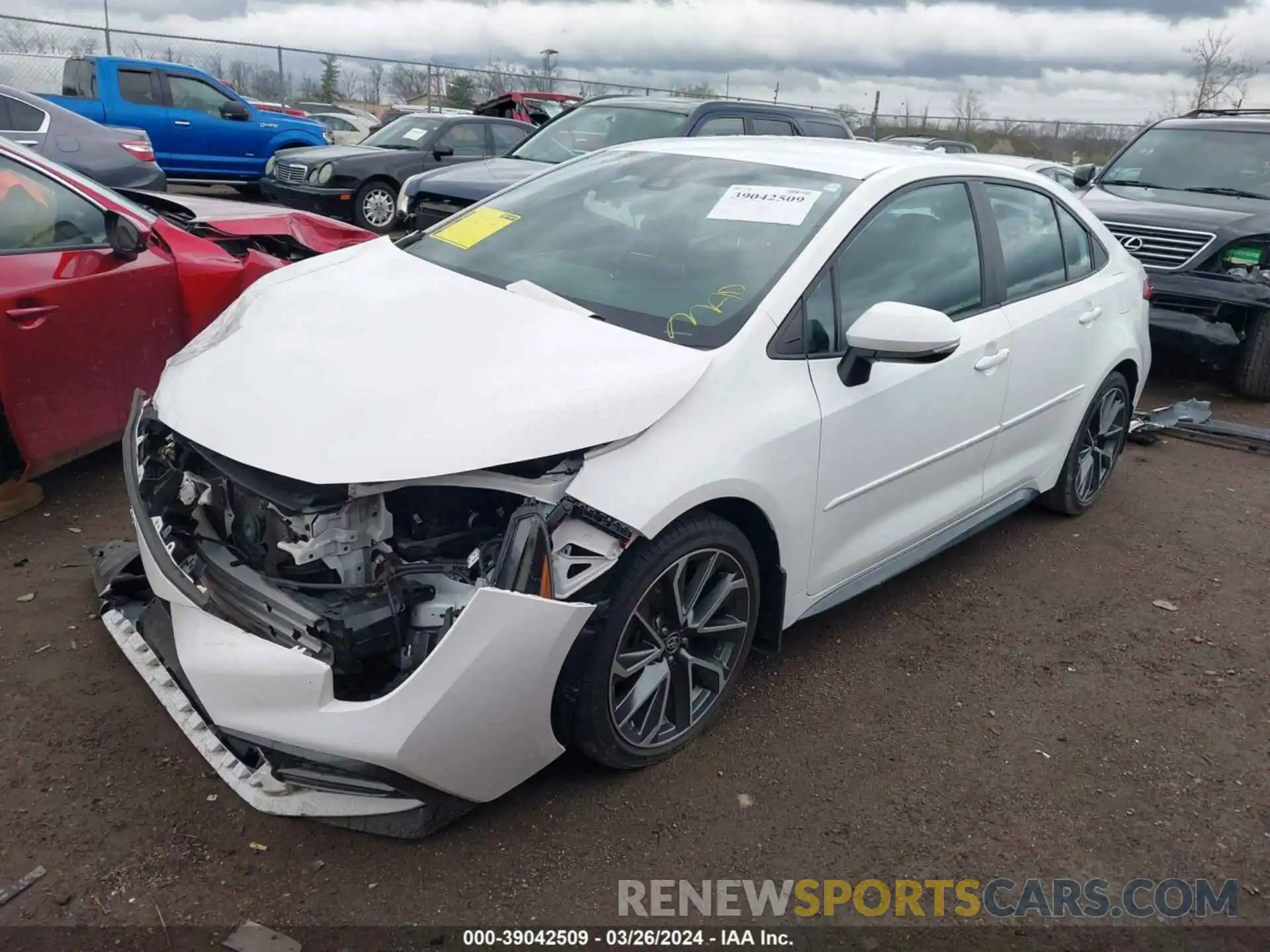 2 Photograph of a damaged car 5YFS4MCE4MP065652 TOYOTA COROLLA 2021